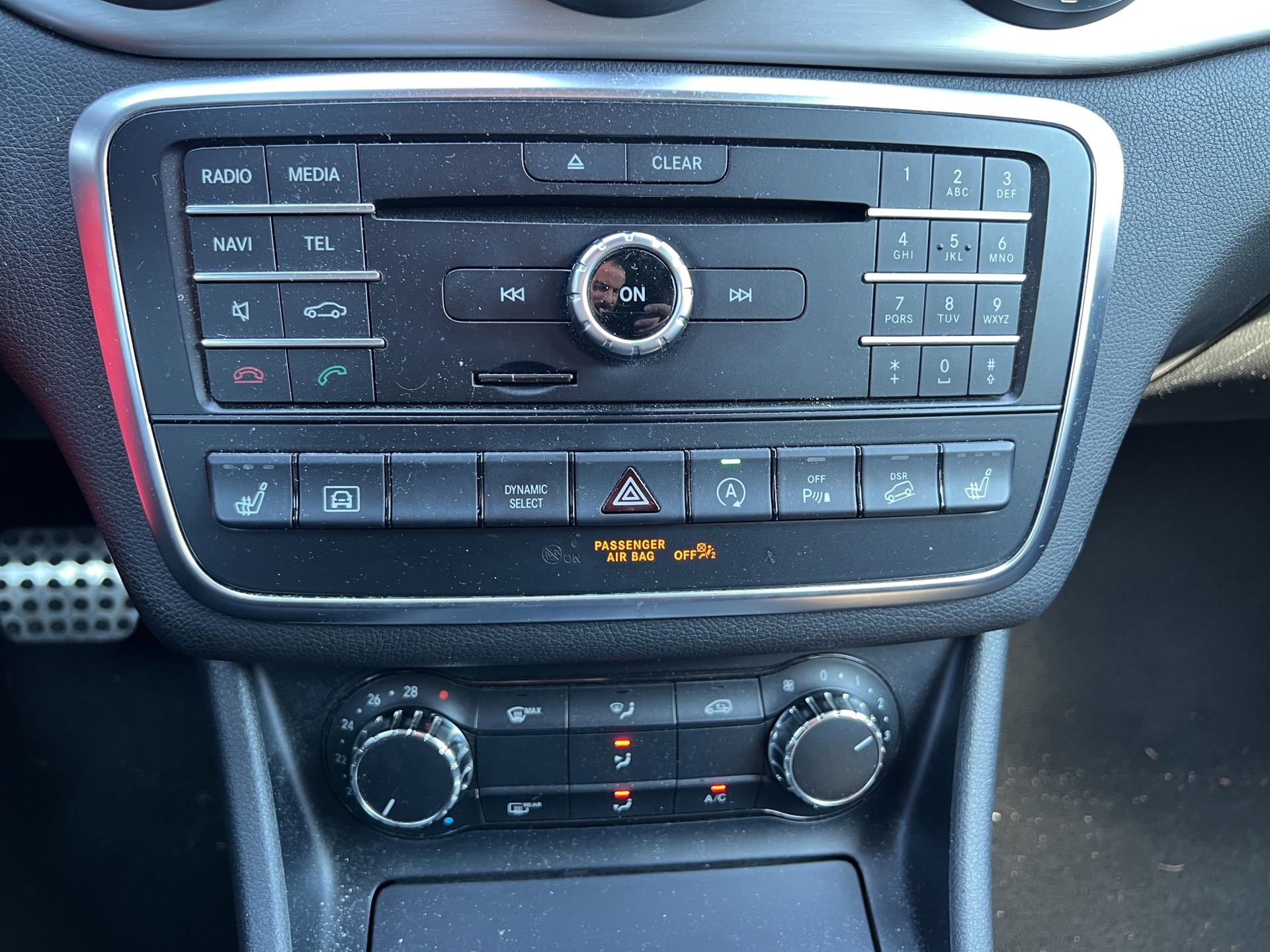 MERCEDES-BENZ GLA 220 d AMG Line 4Matic-image-26