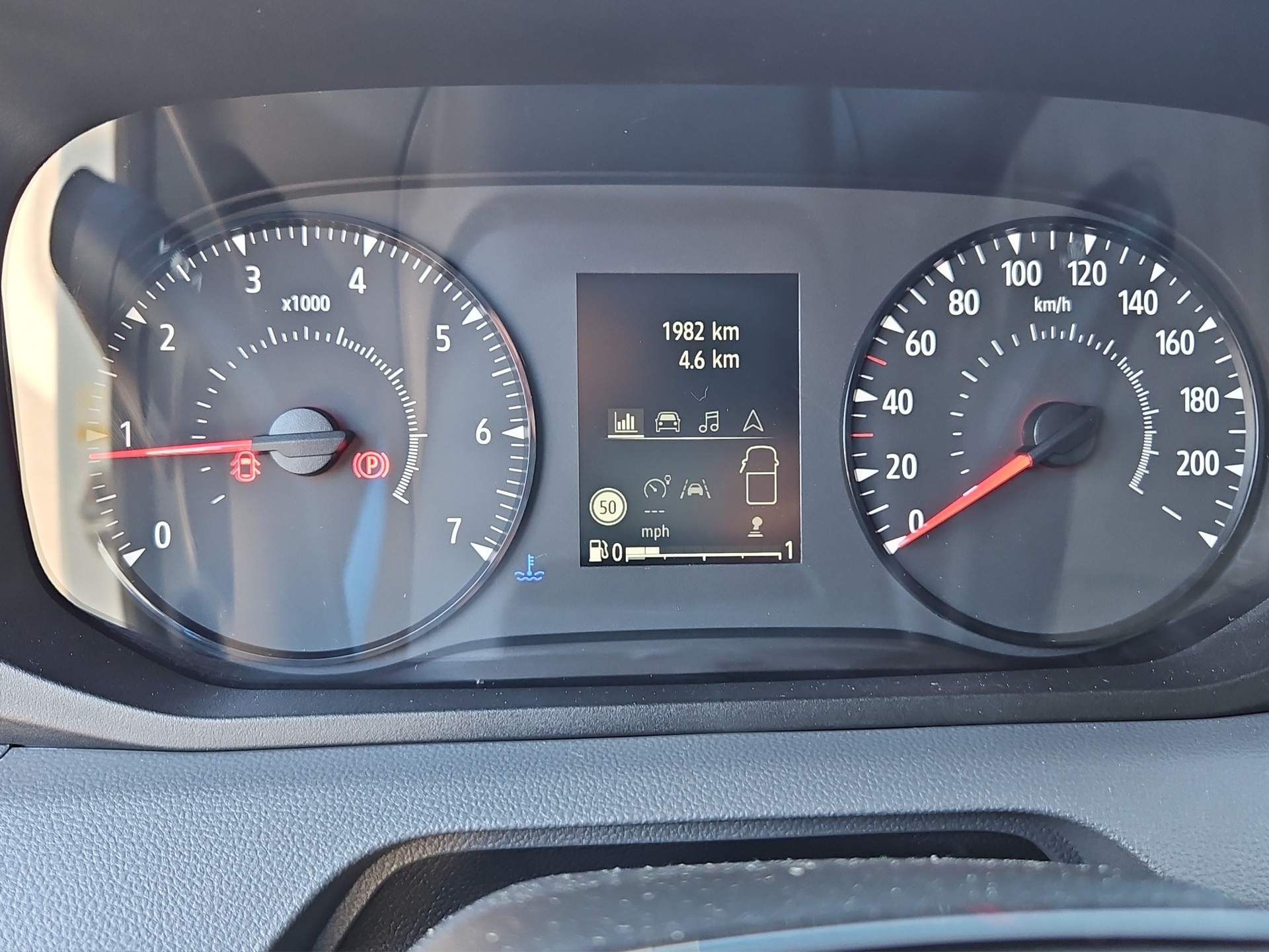 RENAULT Master T35 2.3 Blue dCi 135 L3H2-image-9