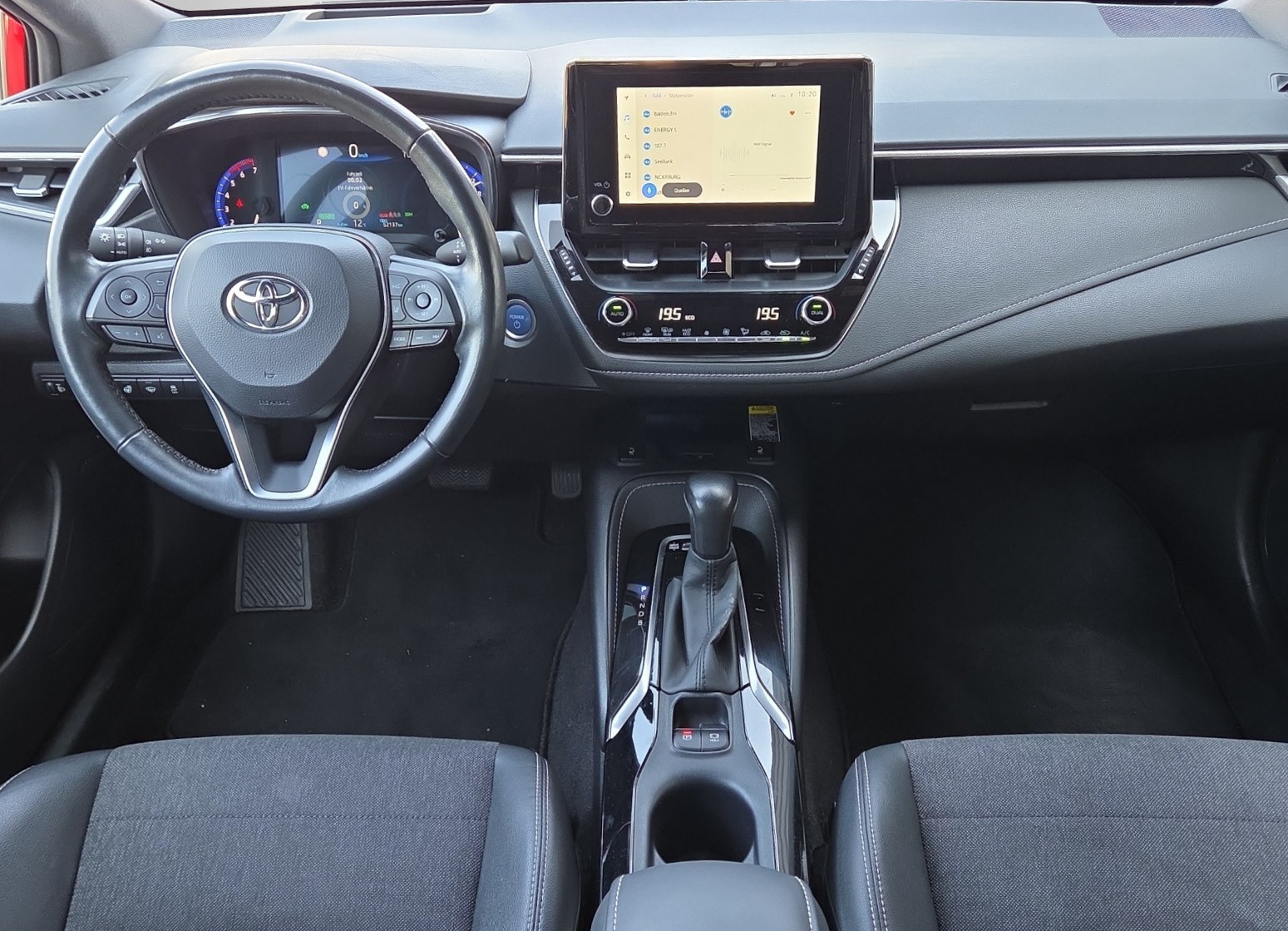 TOYOTA Corolla 1.8 HSD Trend e-CVT-image-12