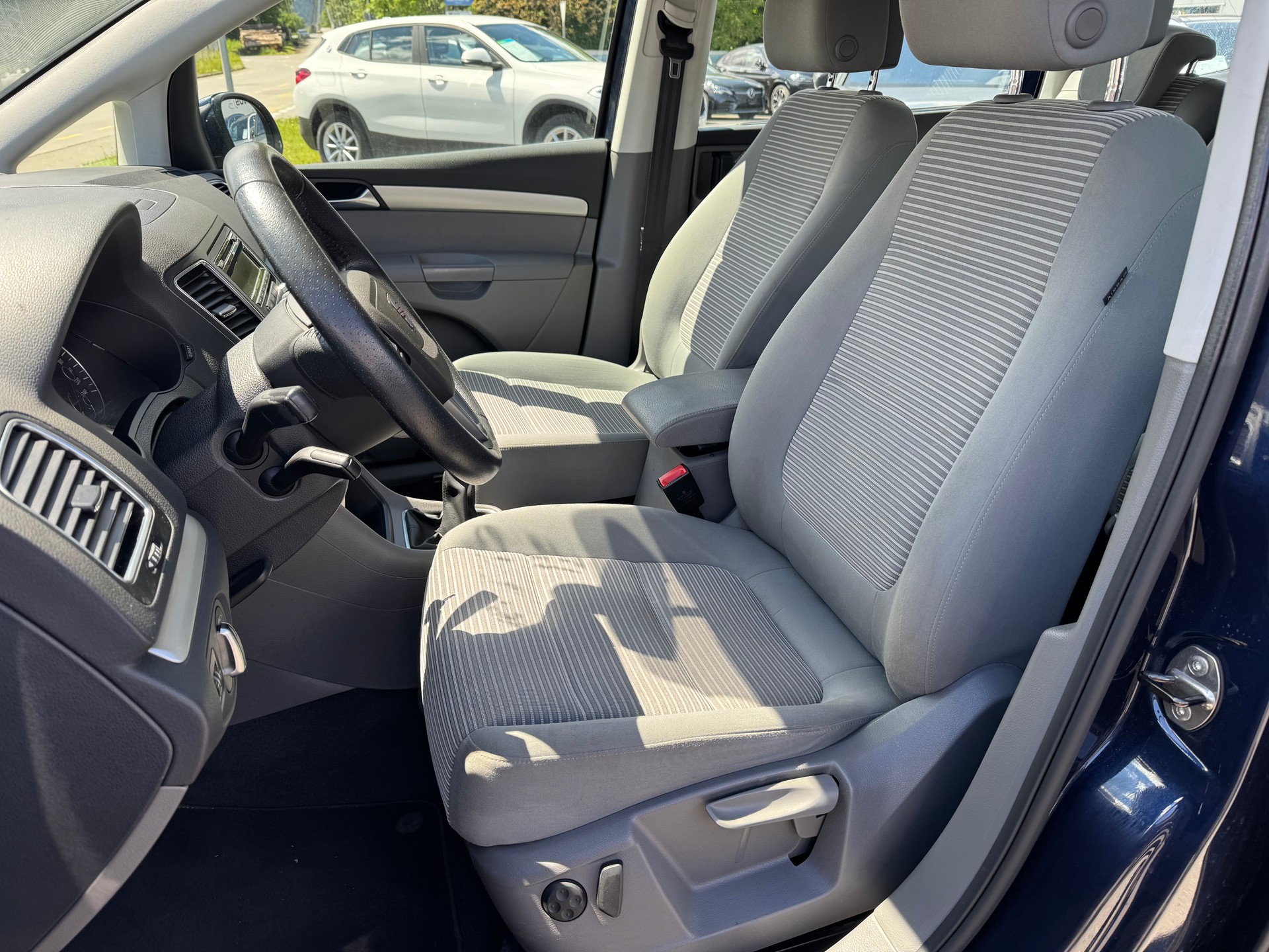 SEAT Alhambra 2.0 TDI E_Ecomotive Reference-image-8