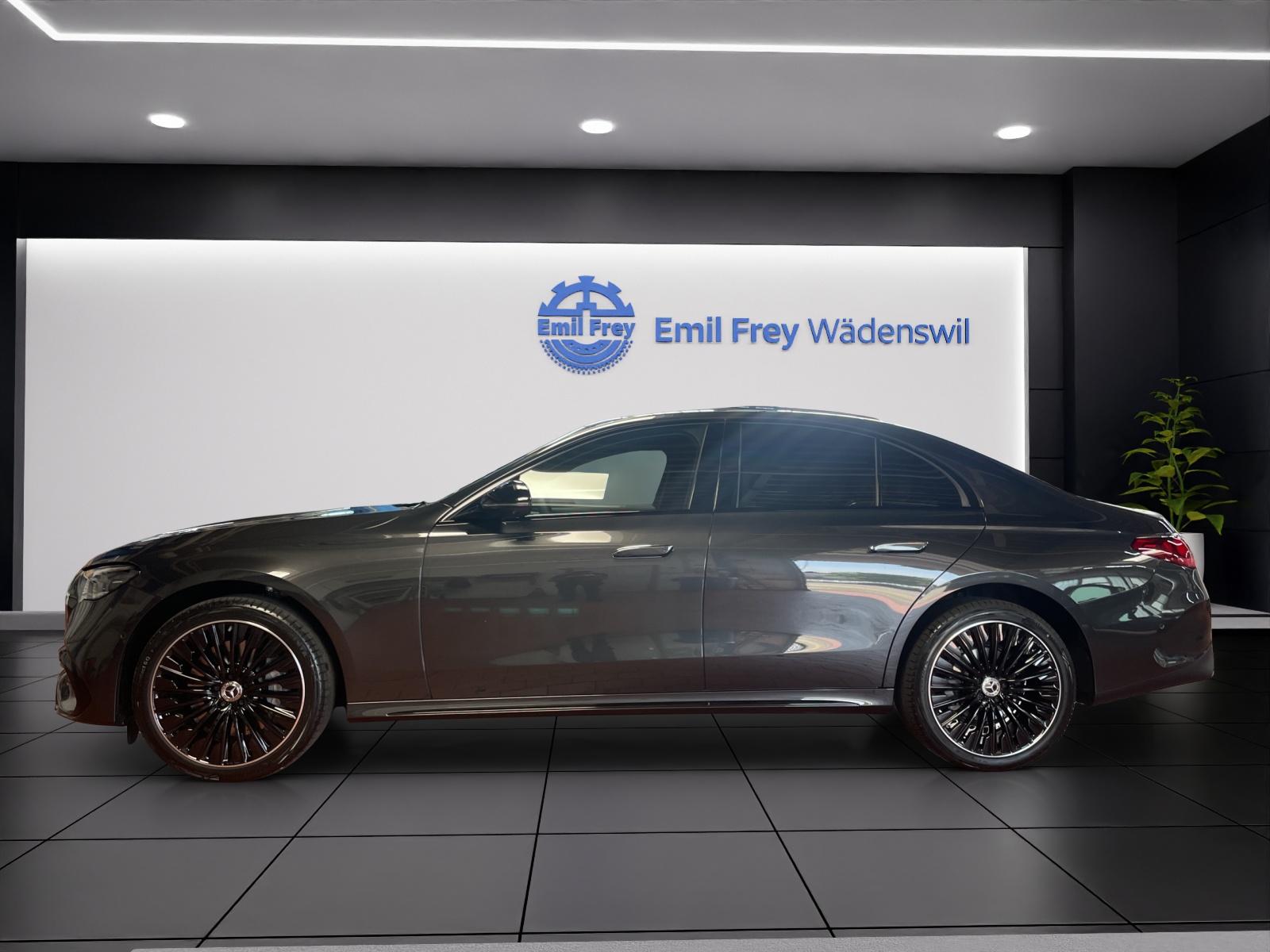 MERCEDES-BENZ E 220 d 4MATIC AMG Line-image-1