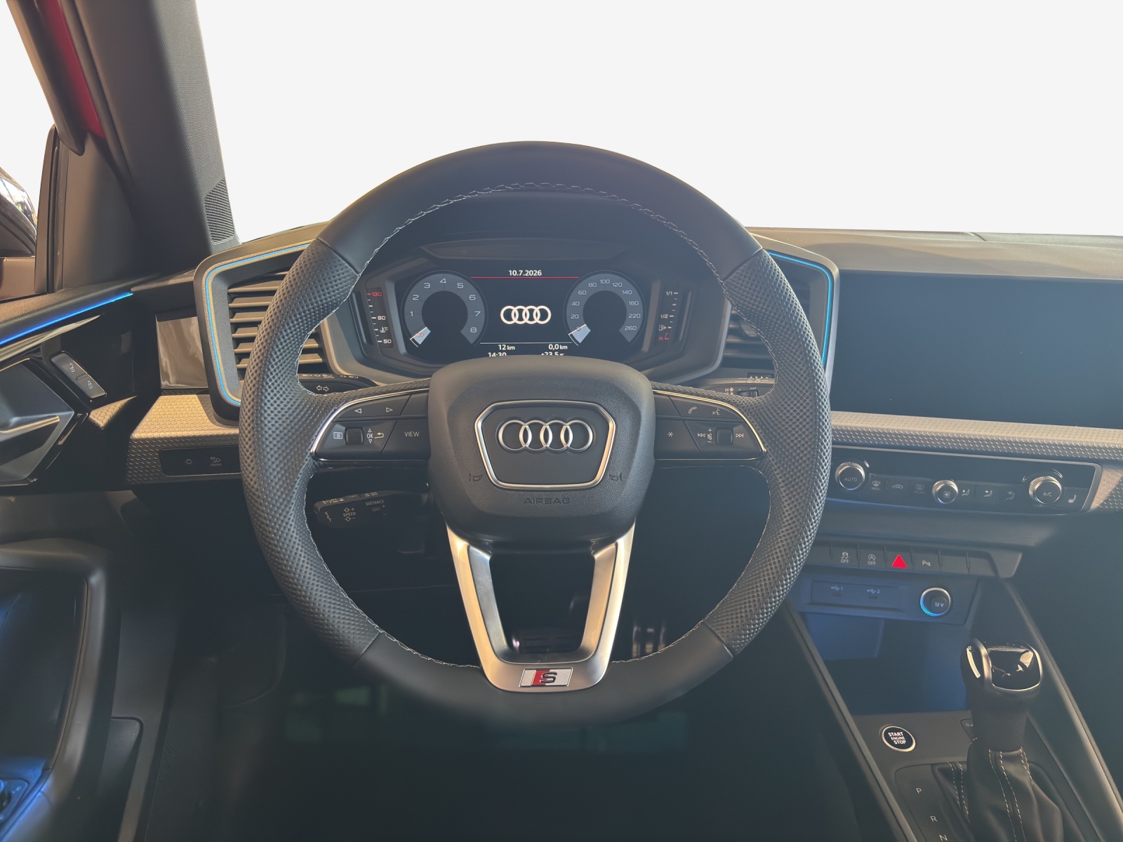 AUDI A1 Sportback 30 TFSI S Line Attraction S-tronic-image-9