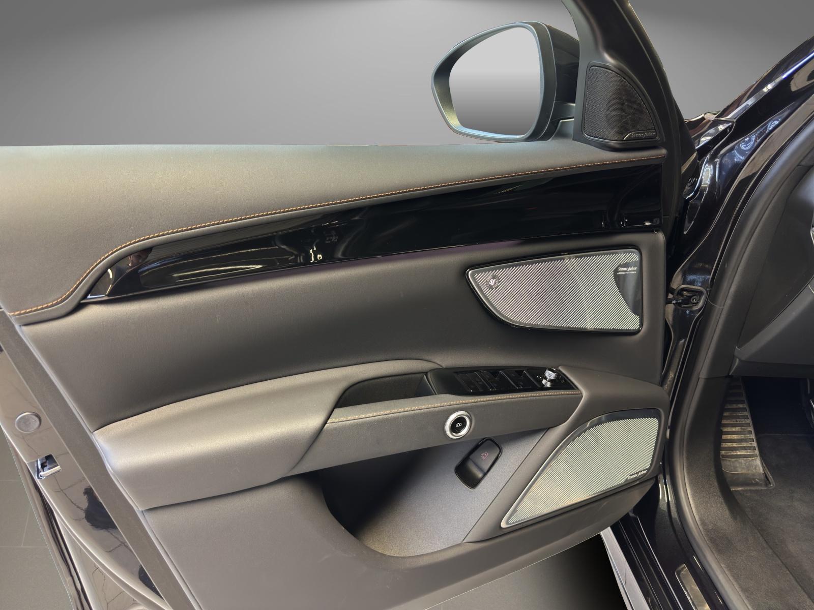 MASERATI Grecale Folgore-image-13