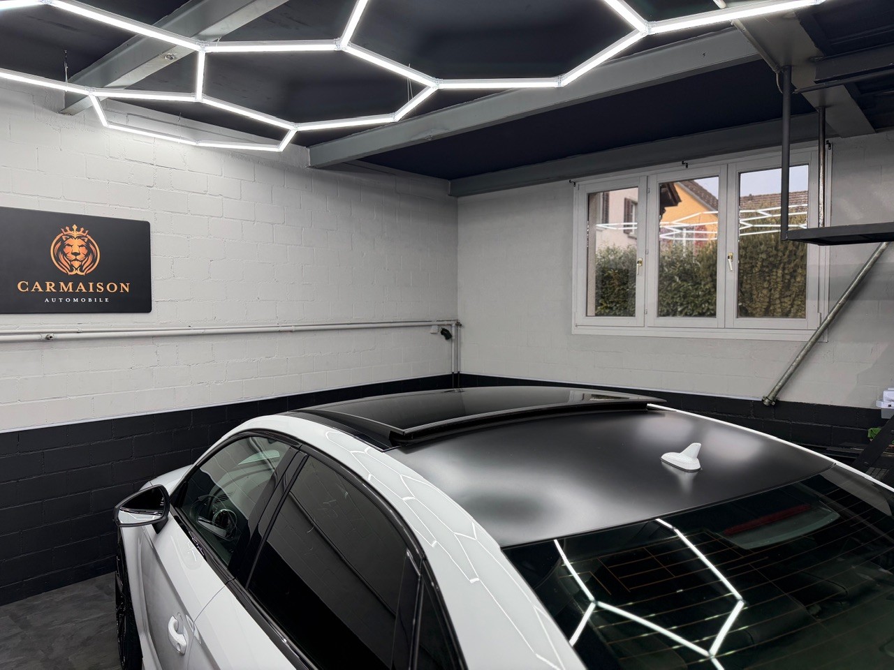 AUDI RS3 Limousine 2.5 TSI quattro | OHNE OPF | Aversus Wheels | Schiebedach | Bang&Olufsen | ACC-image-11