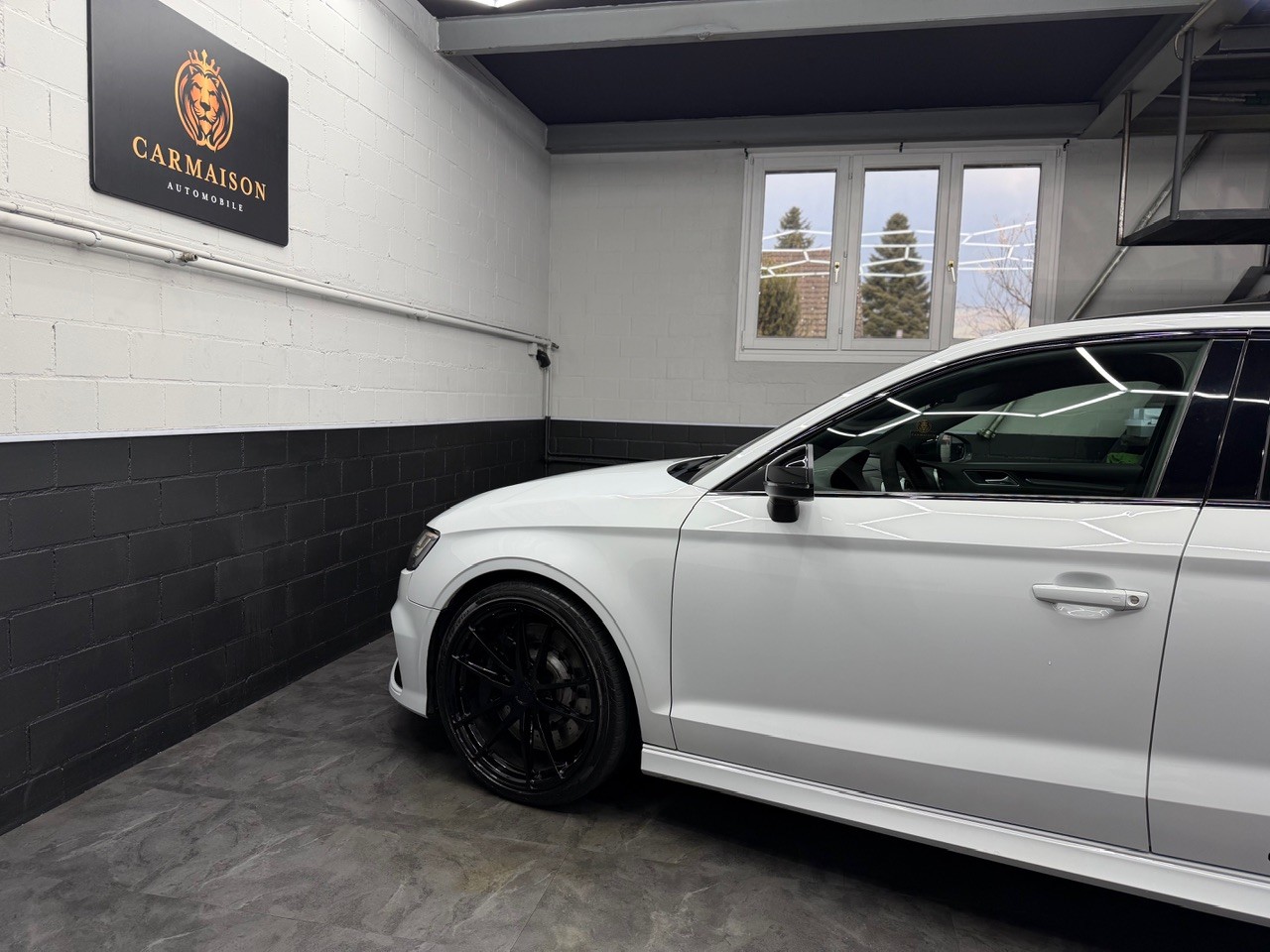 AUDI RS3 Limousine 2.5 TSI quattro | OHNE OPF | Aversus Wheels | Schiebedach | Bang&Olufsen | ACC-image-10