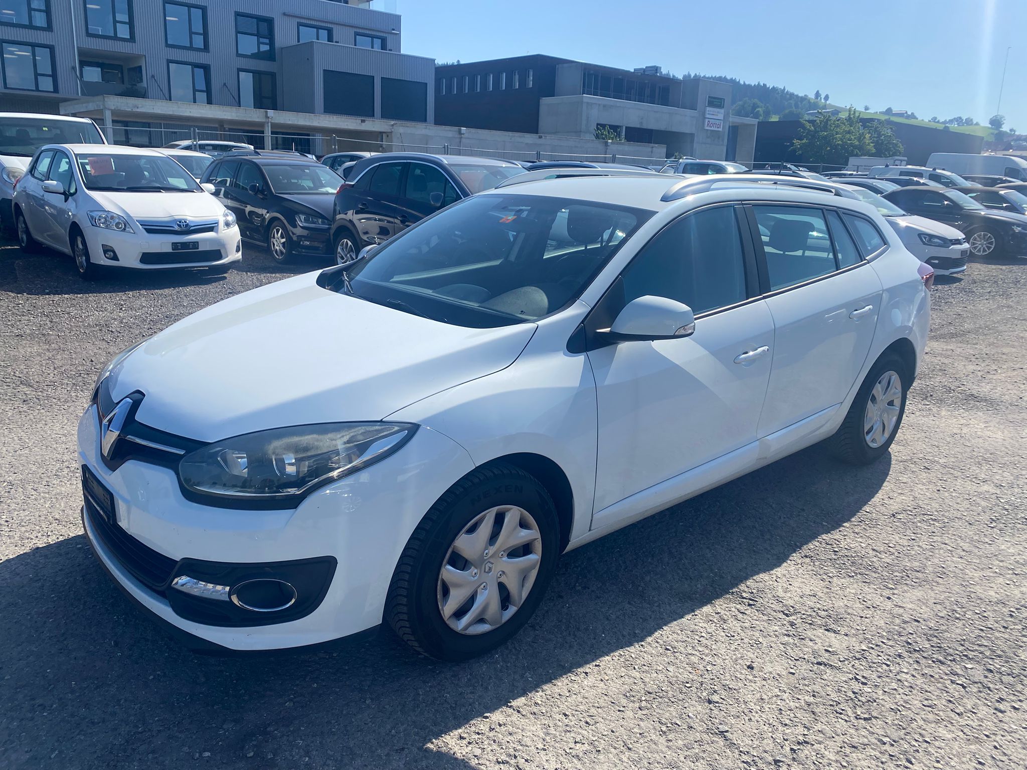 Car photo
