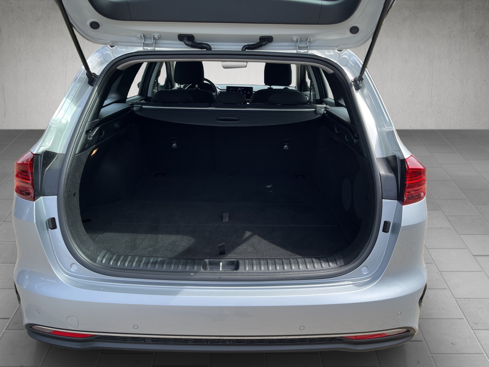 KIA Ceed SW 1.5 T-GDi MHEV Power-image-14