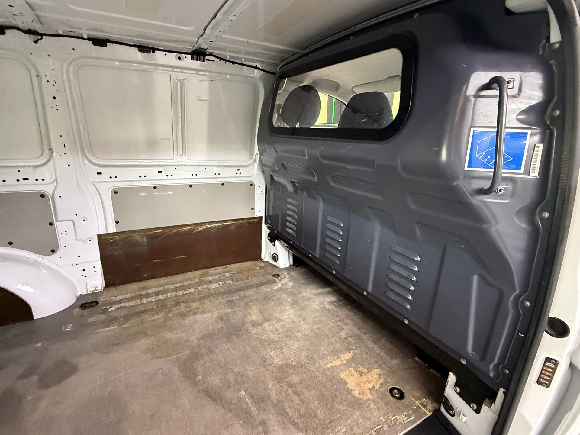 MERCEDES-BENZ Vito 110 CDI Lang FWD Pro-image-16