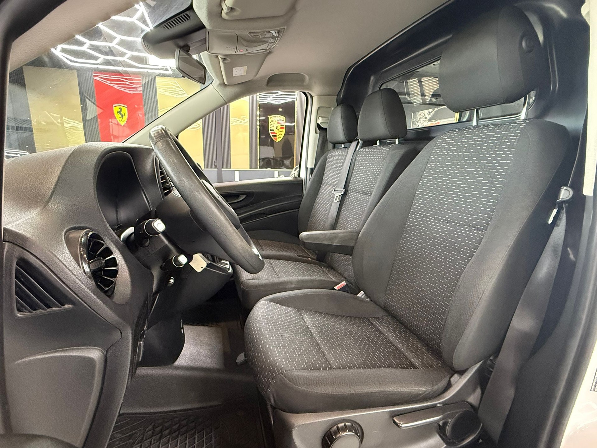 MERCEDES-BENZ Vito 110 CDI Lang FWD Pro-image-9