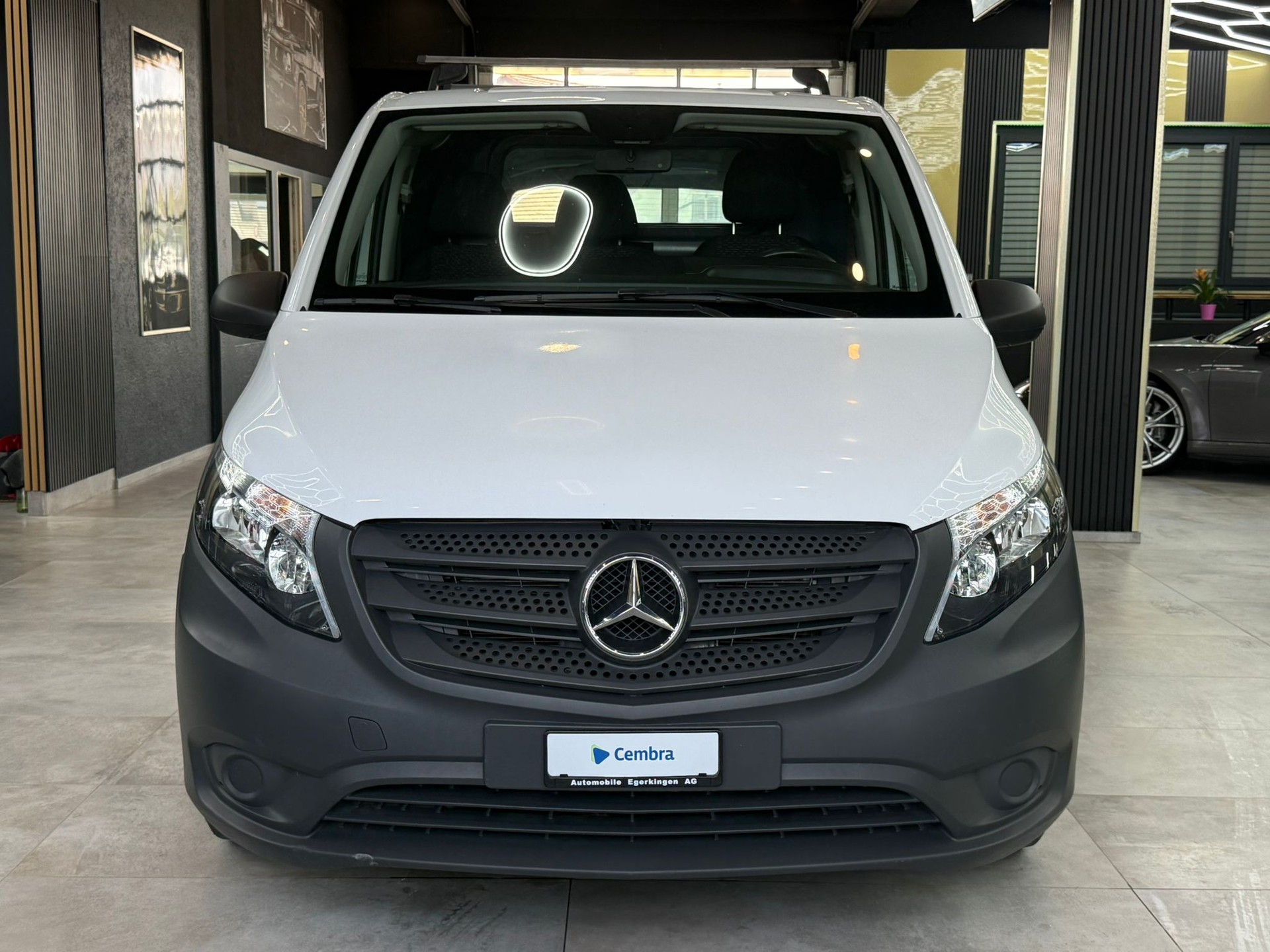 MERCEDES-BENZ Vito 110 CDI Lang FWD Pro-showroom-element-1