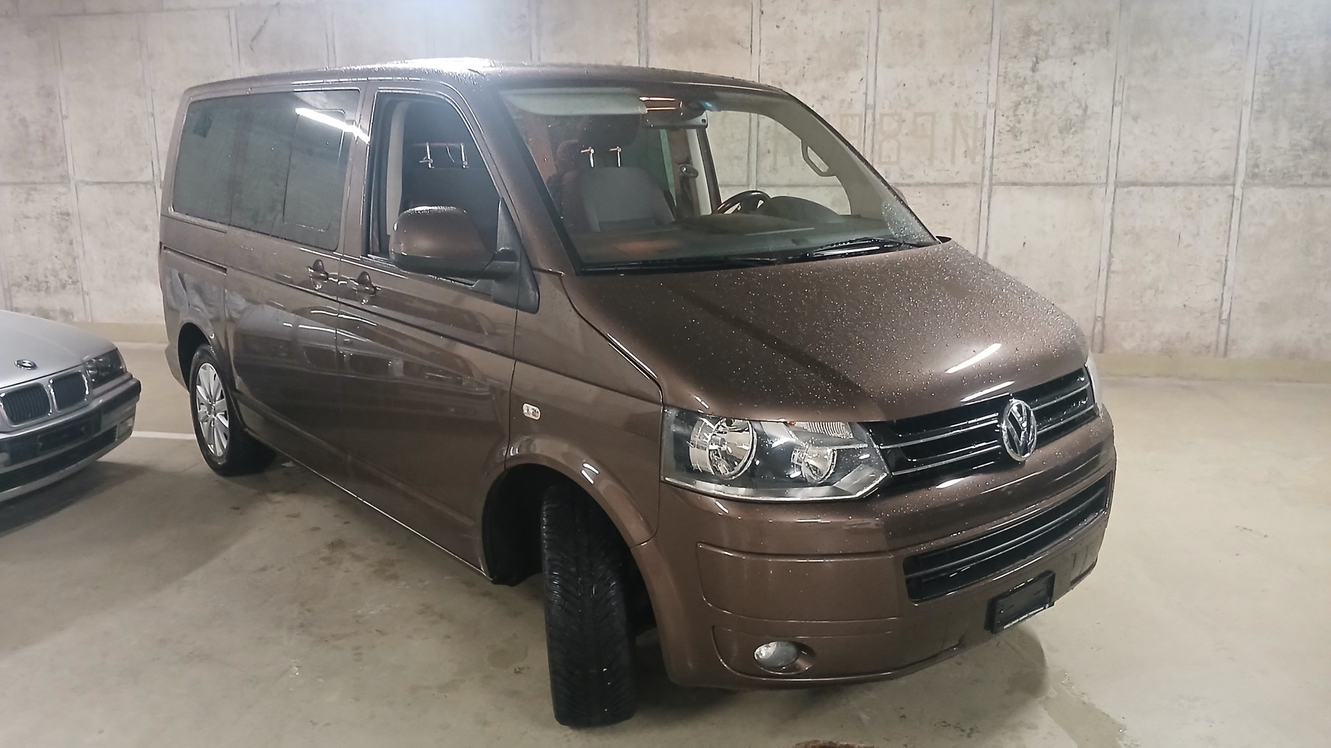 VW T5 Multivan 2.0 TDI CR Family Team 4Motion-image-2