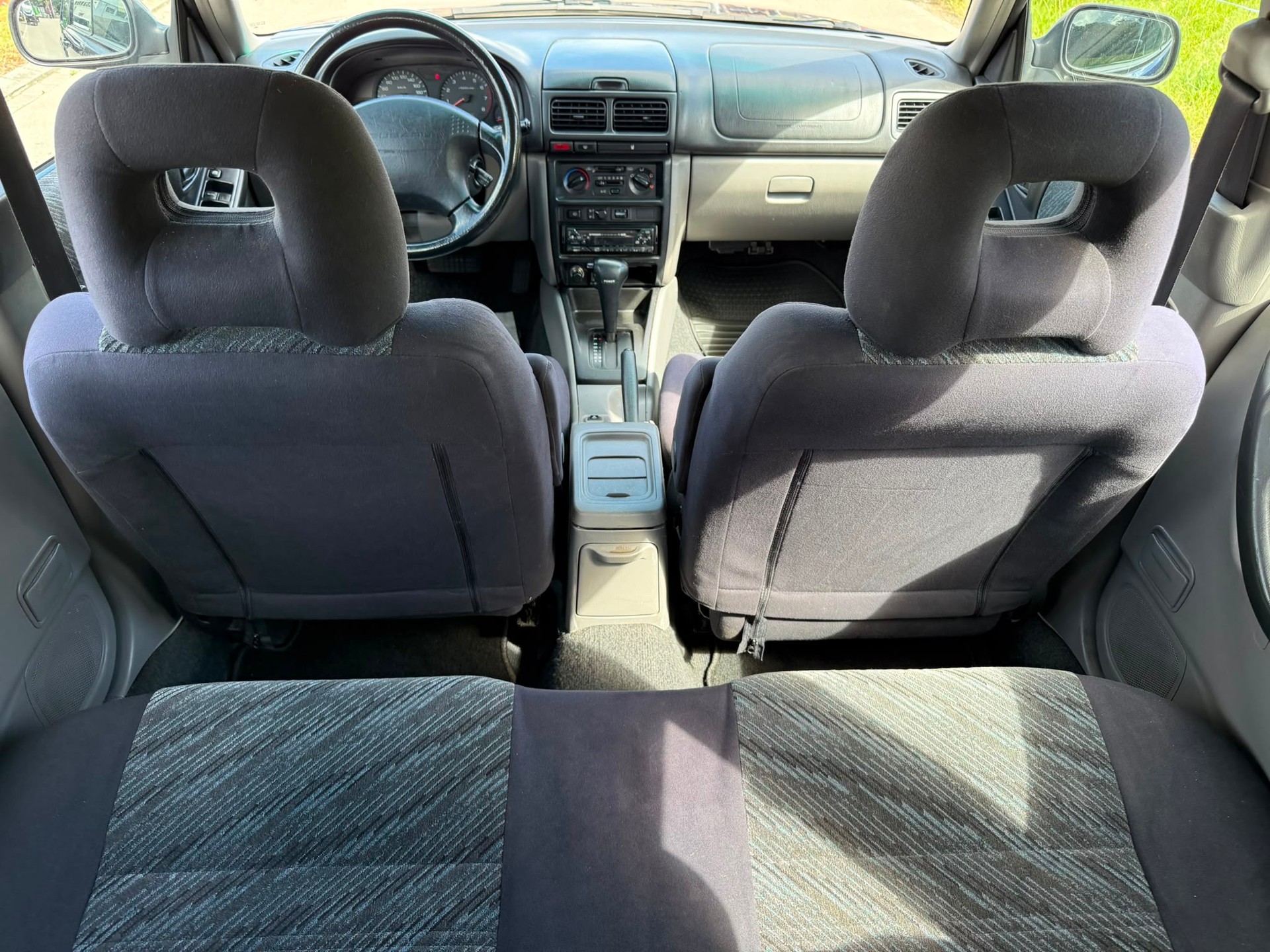 SUBARU Forester 2.0 A-image-11