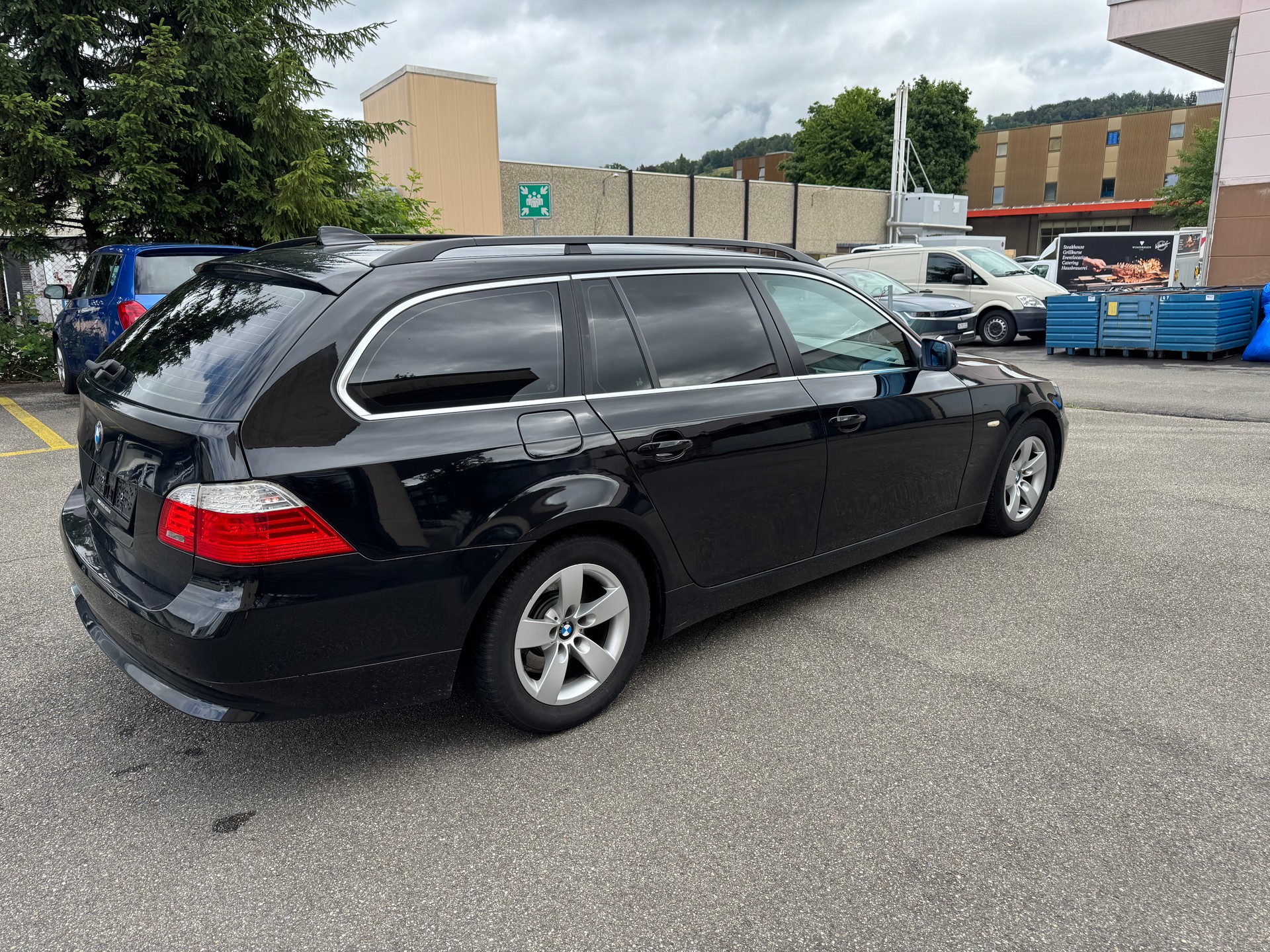 BMW 520d Touring Steptronic-image-3