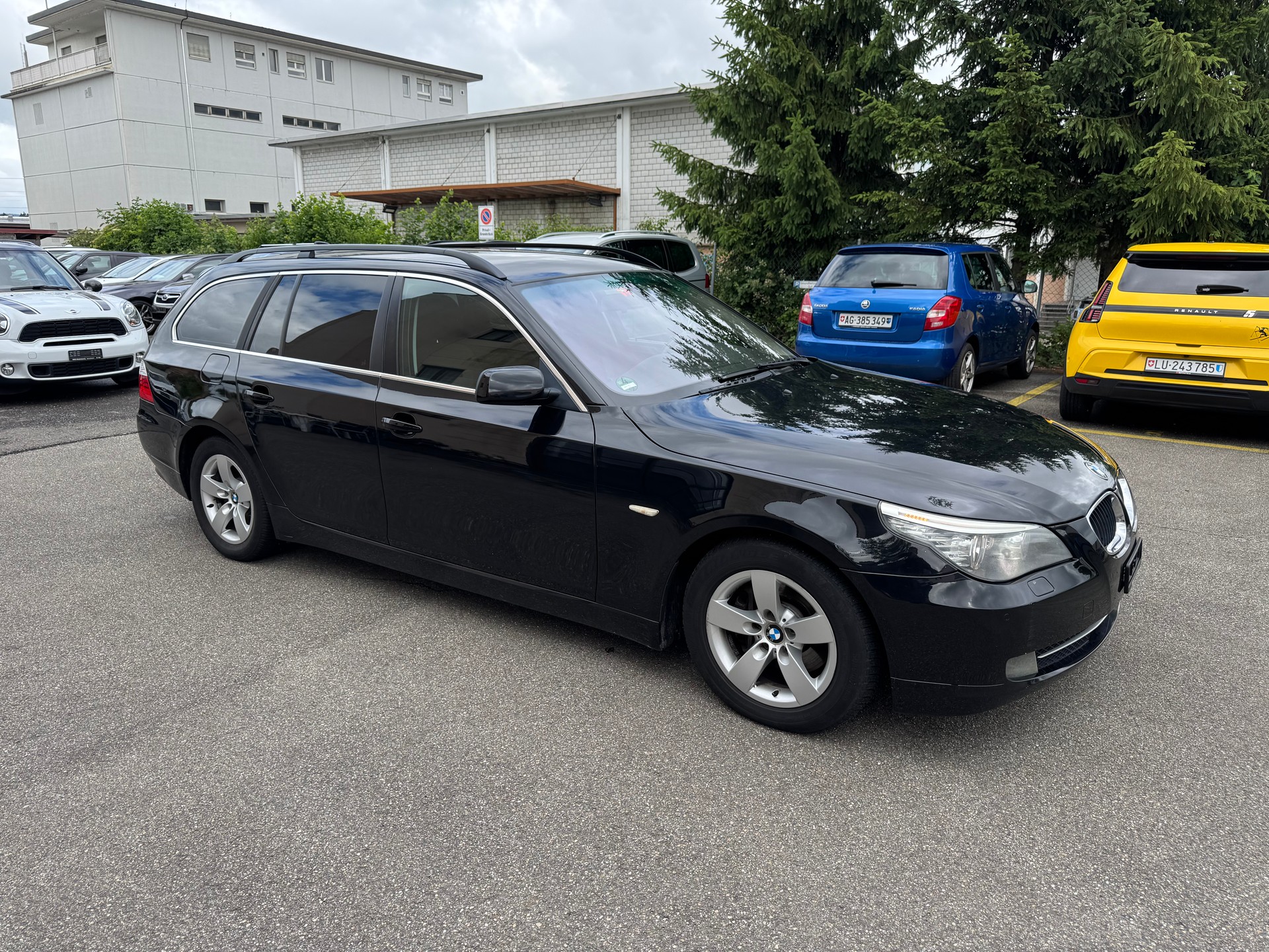 BMW 520d Touring Steptronic-image-1