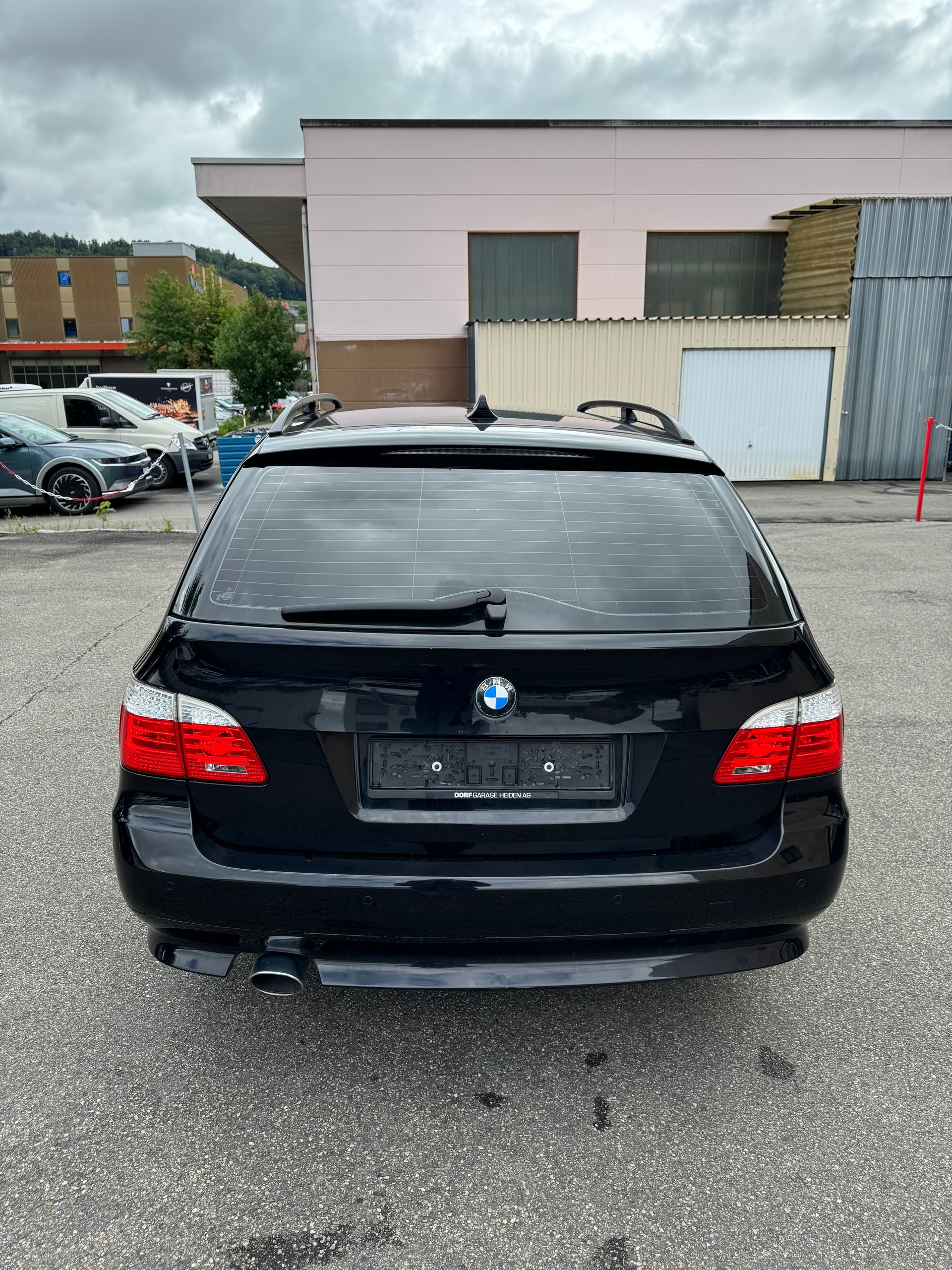 BMW 520d Touring Steptronic-image-5