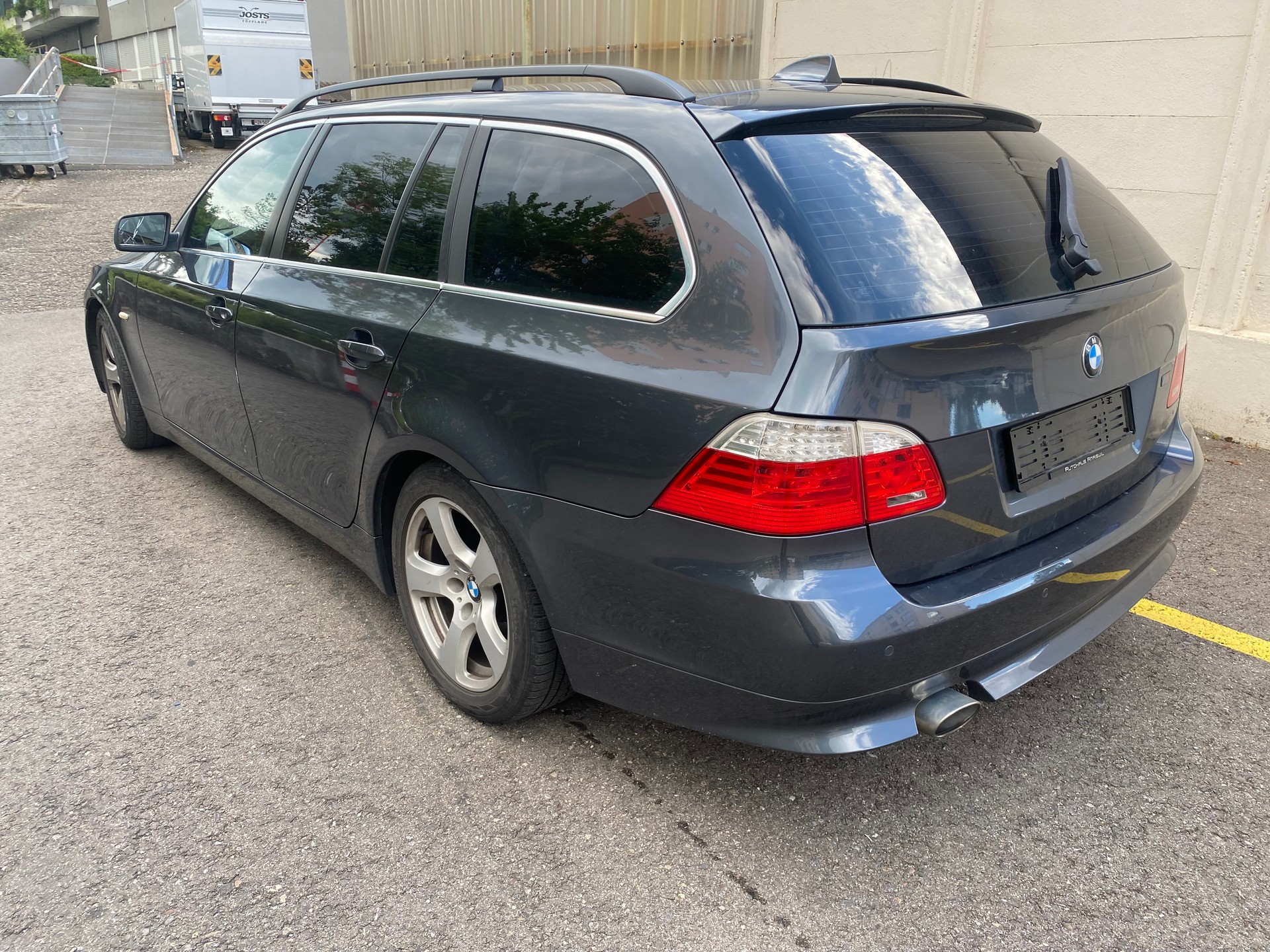 BMW 520d Touring Steptronic-image-4