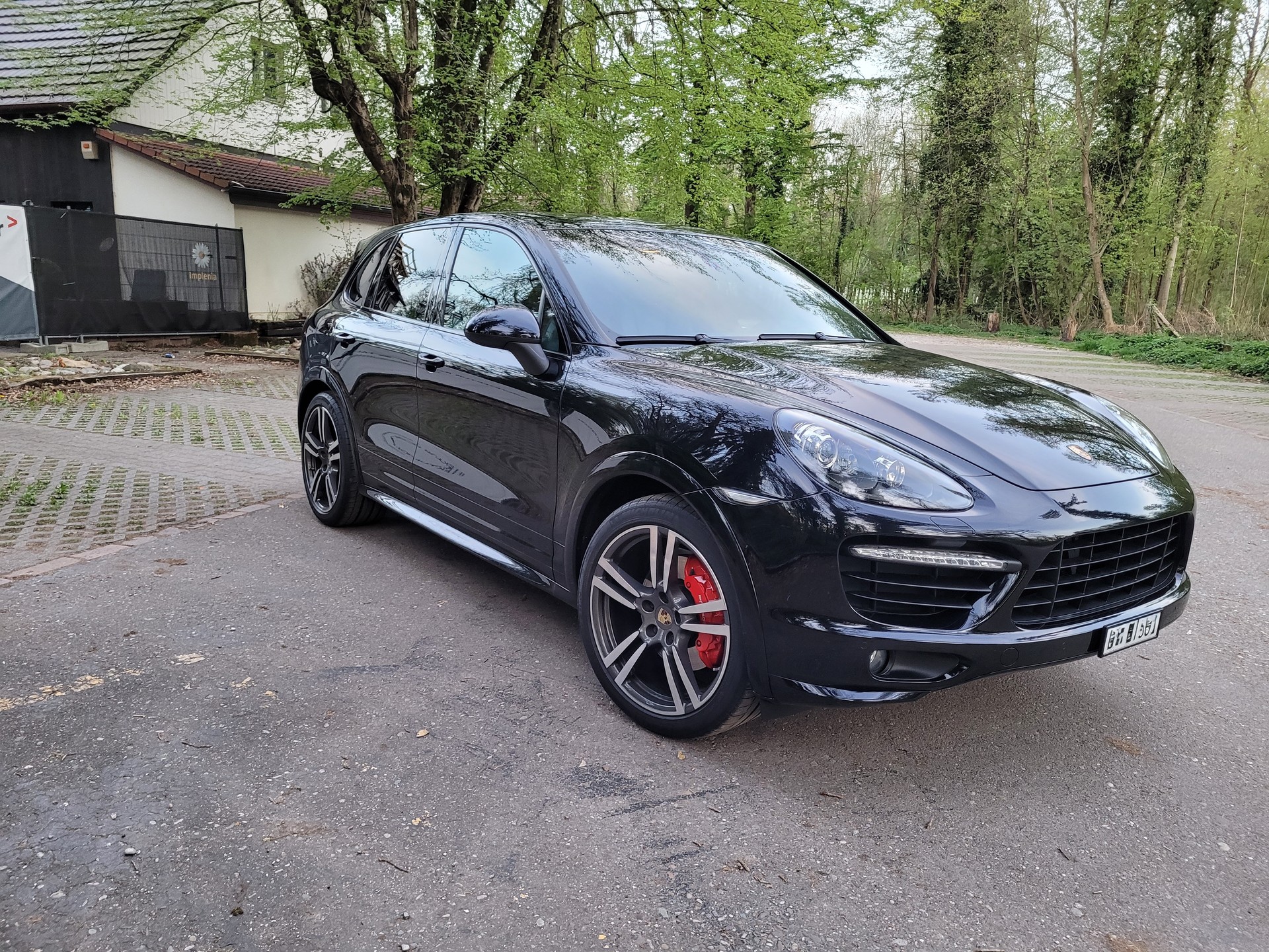 PORSCHE 4.8 V8 GTS TipT-image-3