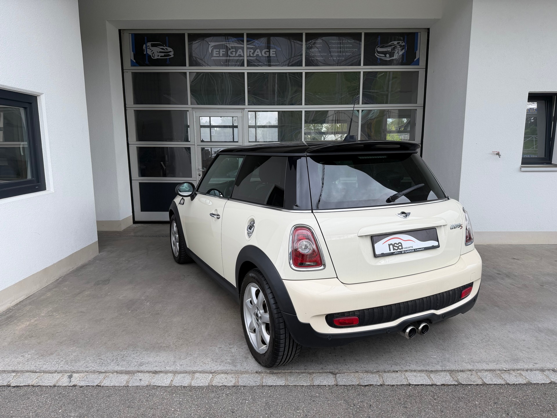MINI Cooper S-image-5