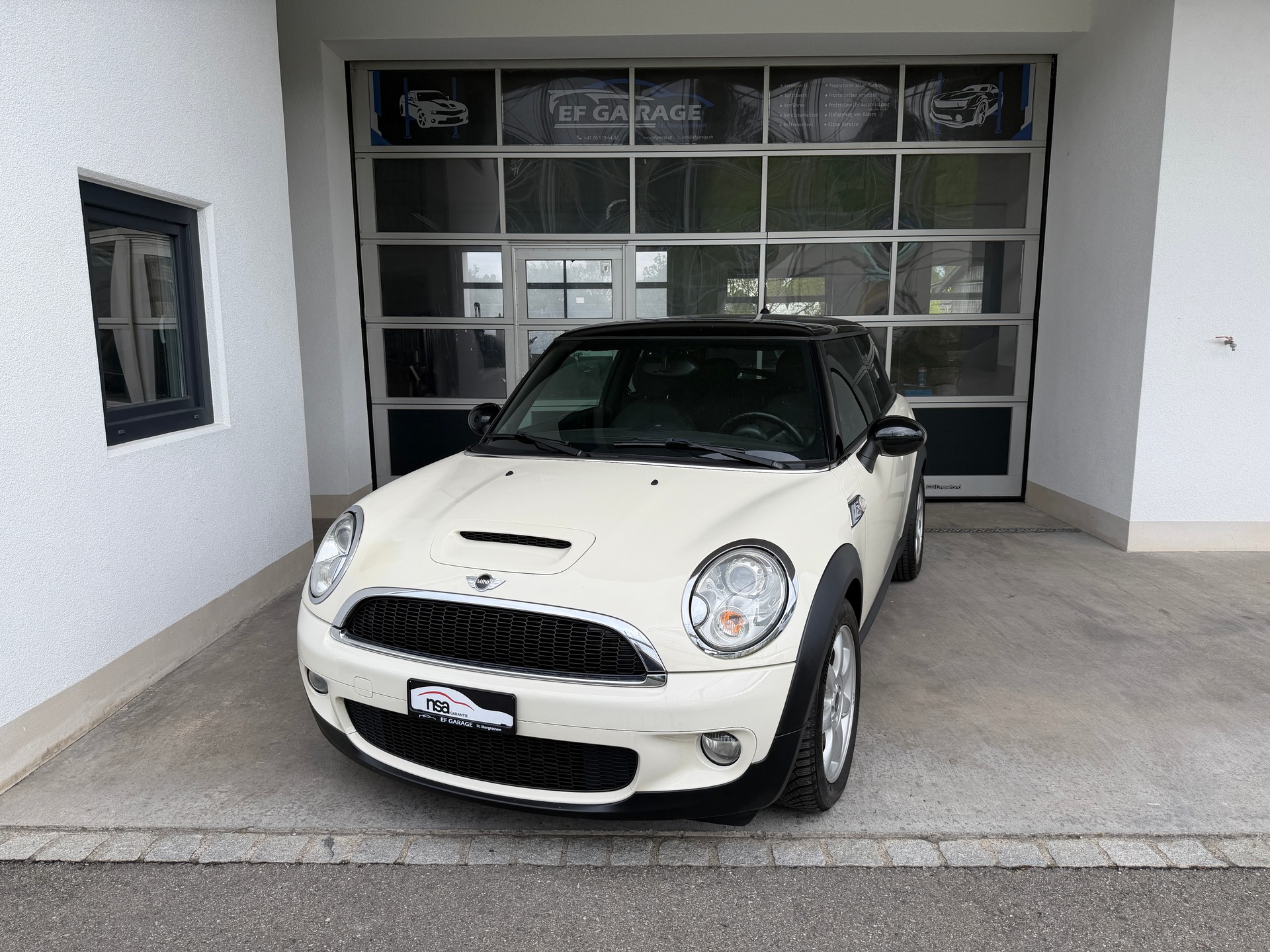 MINI Cooper S-image-0