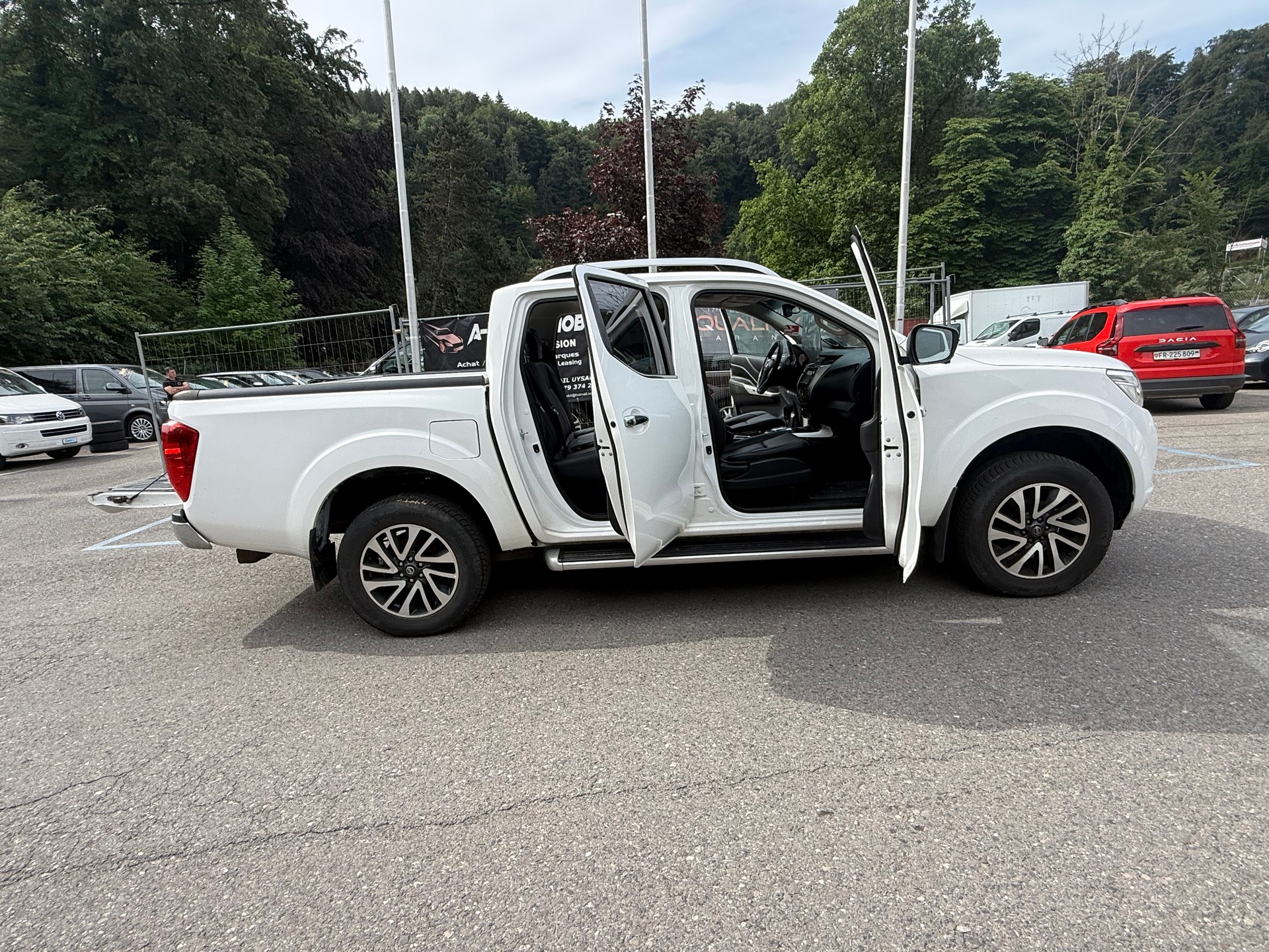 NISSAN Navara Double Cab Tekna 2.3 dCi 4WD Automatic-image-20