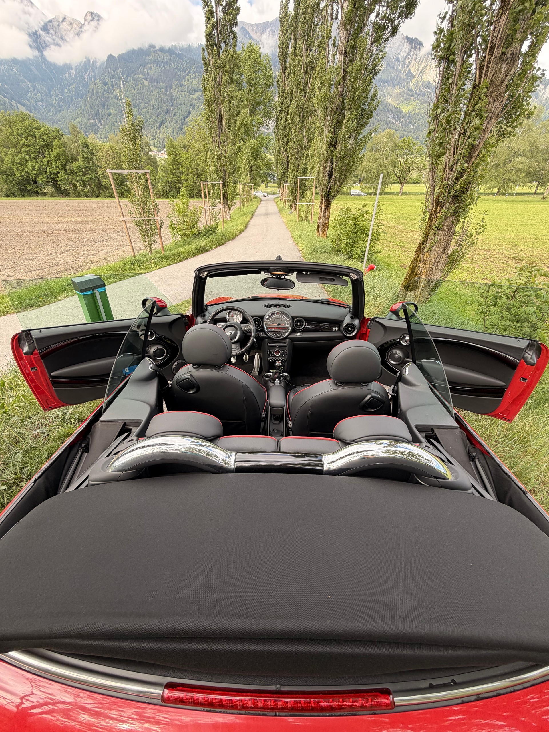 MINI 1.6i John Cooper Works-image-6