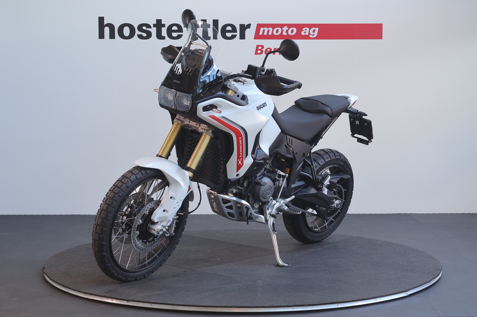DUCATI Desert X-image-5