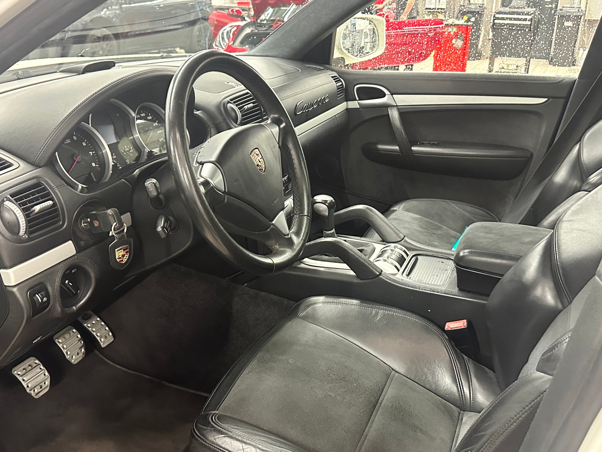 PORSCHE 4.8 V8 GTS cambio manuale-image-2