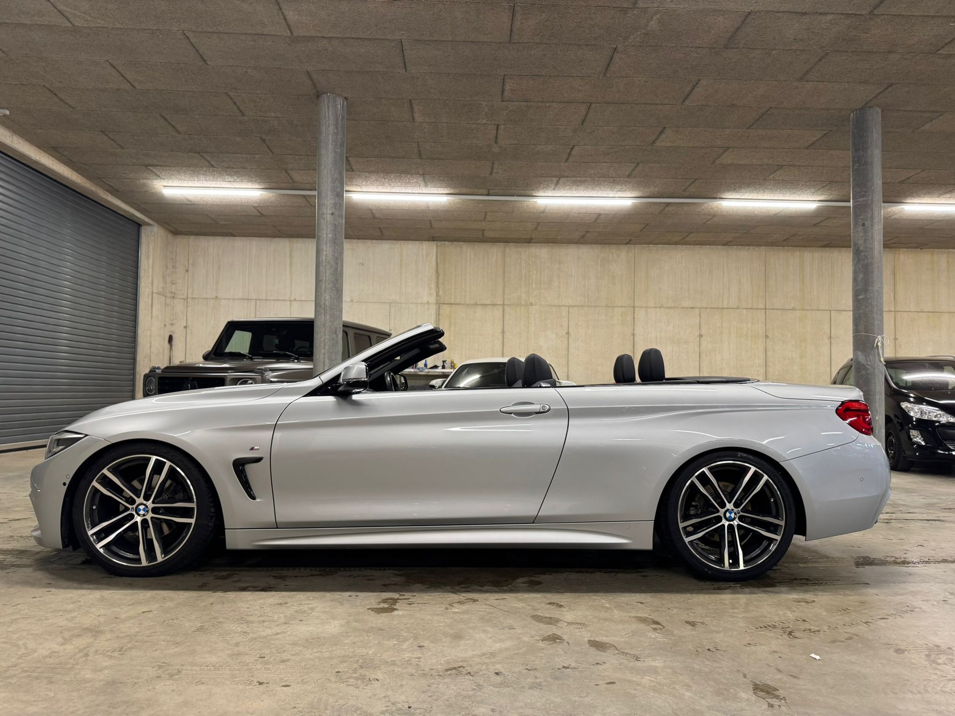 BMW 420d Cabriolet Steptronic M Sport-image-2