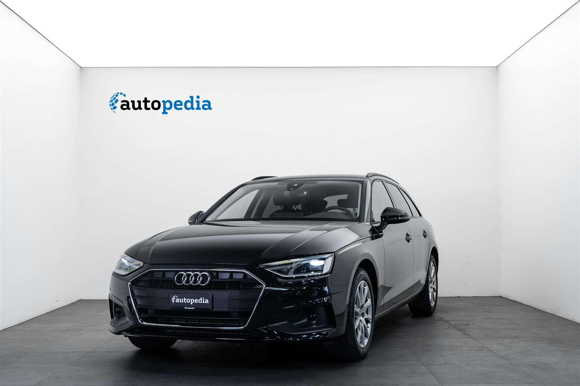 AUDI A4 Avant 35 TFSI S-tronic Automat-image-0