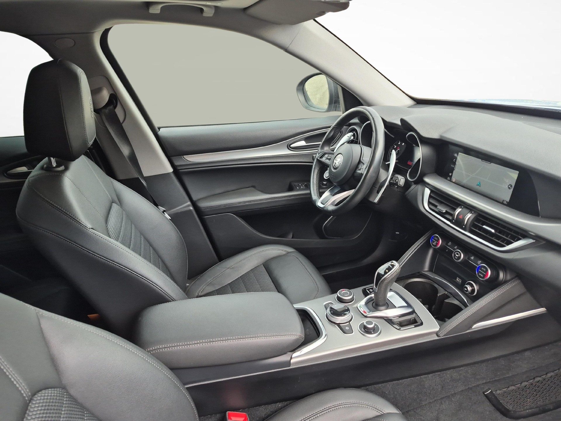 ALFA ROMEO Stelvio 2.0 Q4 Sprint / Jetzt mit attraktivem 1.9% Leasing!-image-9