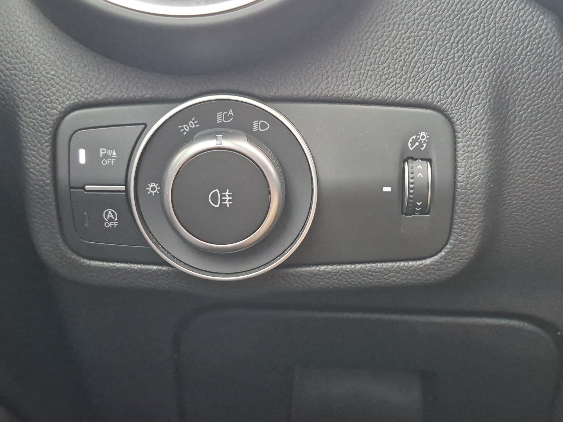 ALFA ROMEO Stelvio 2.0 Q4 Sprint / Jetzt mit attraktivem 1.9% Leasing!-image-16