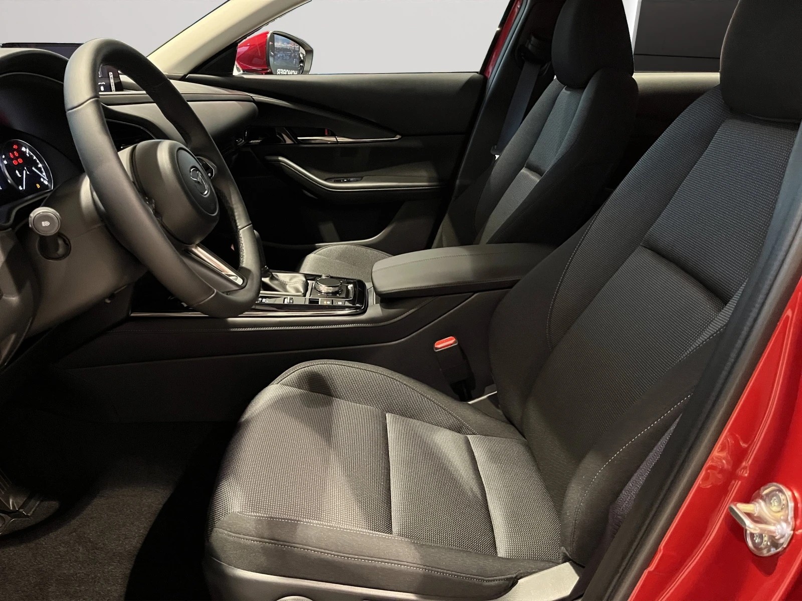 MAZDA CX-30 SKYACTIV-G 140 M Hybrid Centre Line FWD AT-image-10