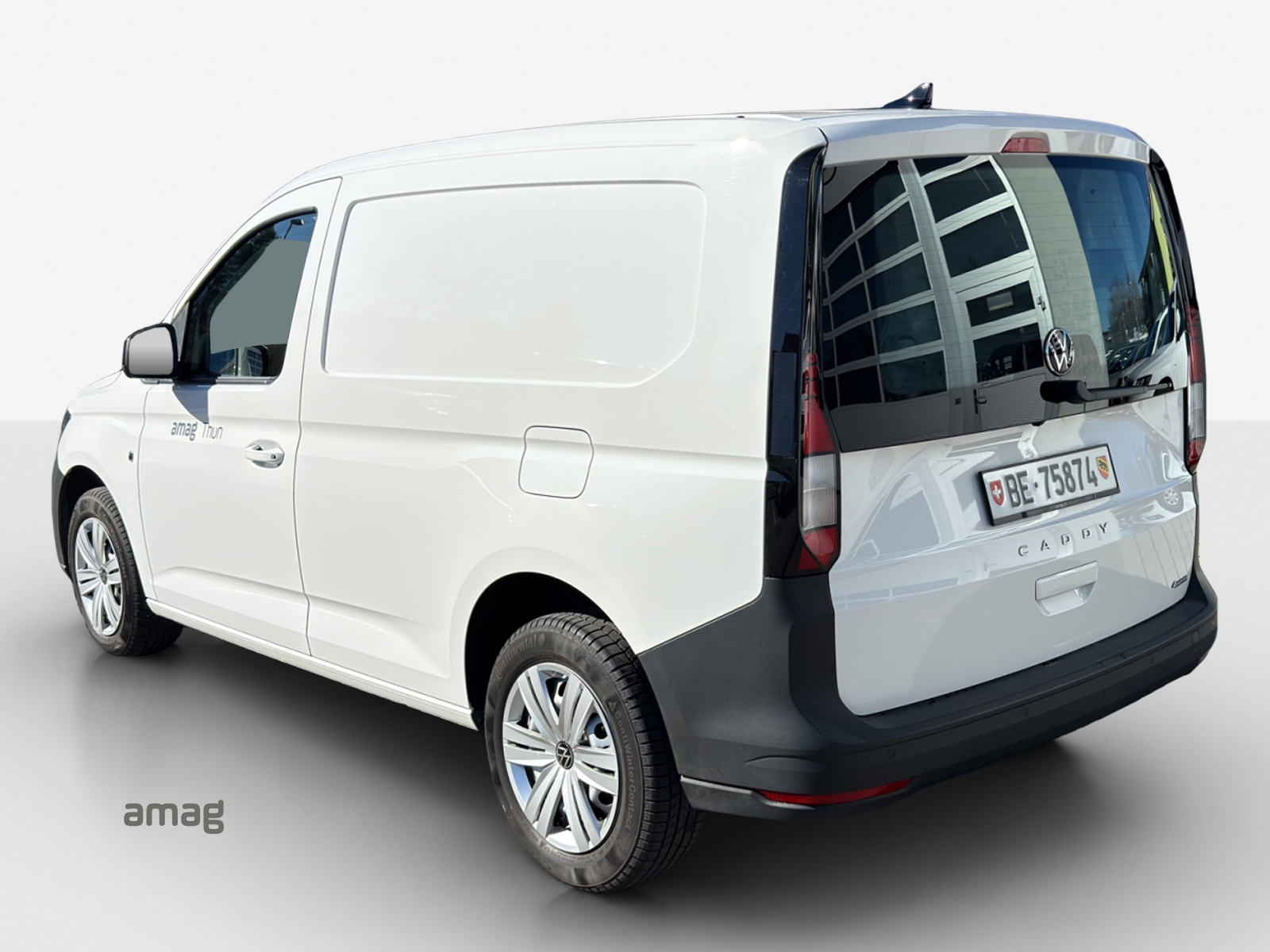 VW Caddy Cargo 2.0TDI 4Motion-image-2