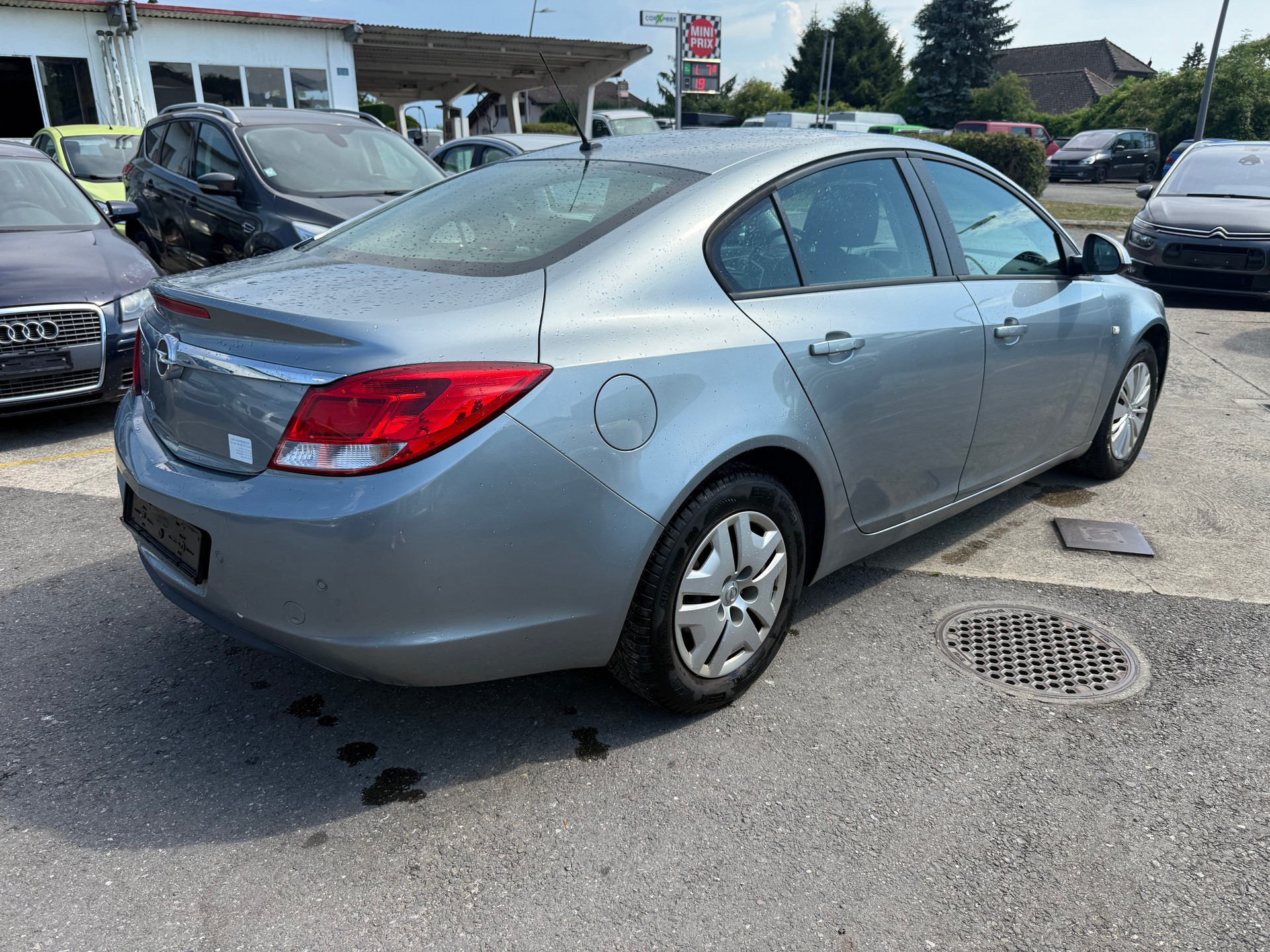 OPEL Insignia 1.4 Turbo Active Edition-image-4
