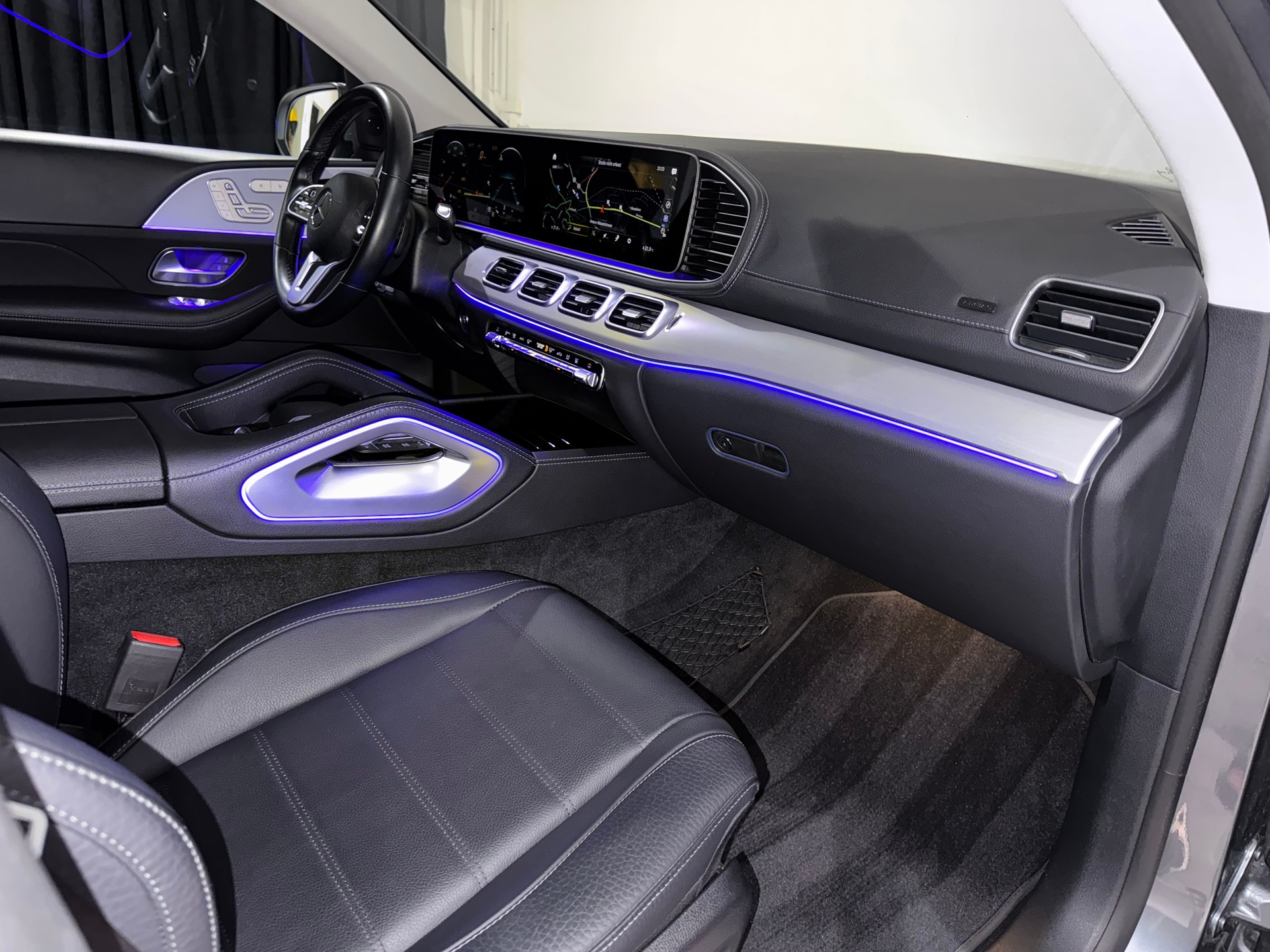 MERCEDES-BENZ GLE Coupé 350 d 4Matic+ 9G-Tronic | CH | AHK 3500Kg |-image-11