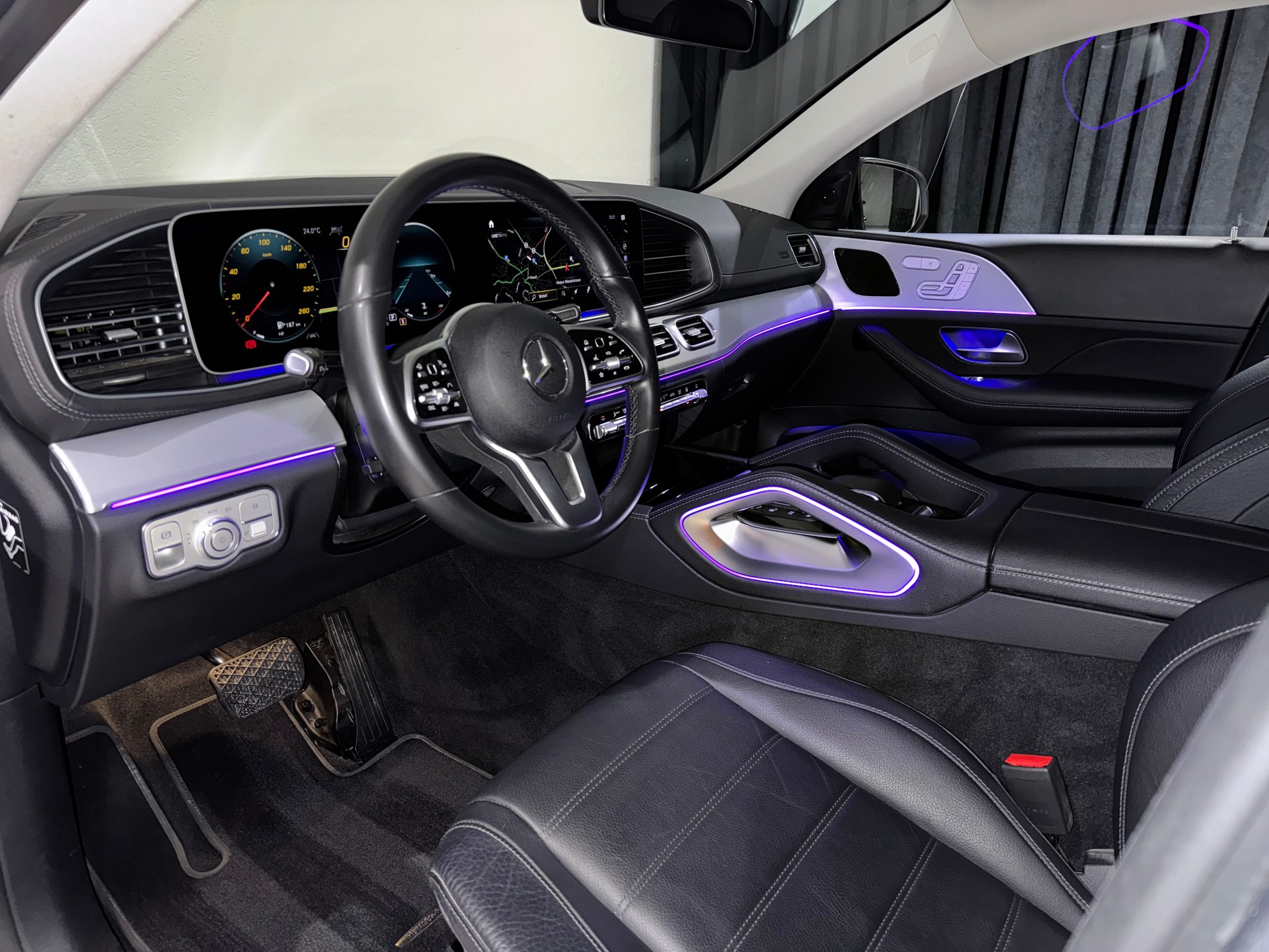 MERCEDES-BENZ GLE Coupé 350 d 4Matic+ 9G-Tronic | CH | AHK 3500Kg |-image-10