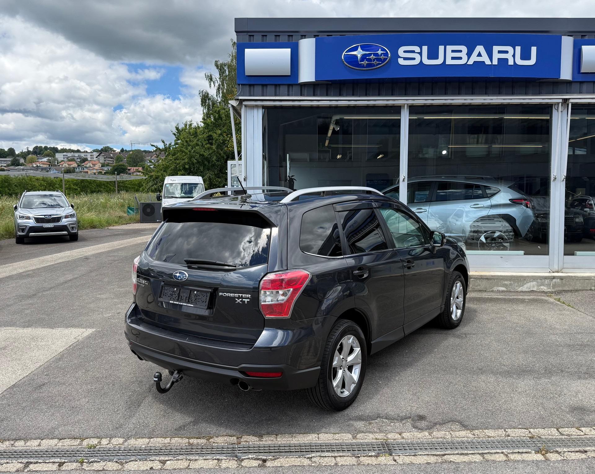 SUBARU Forester 2.0XT Luxury Lineartronic-image-5