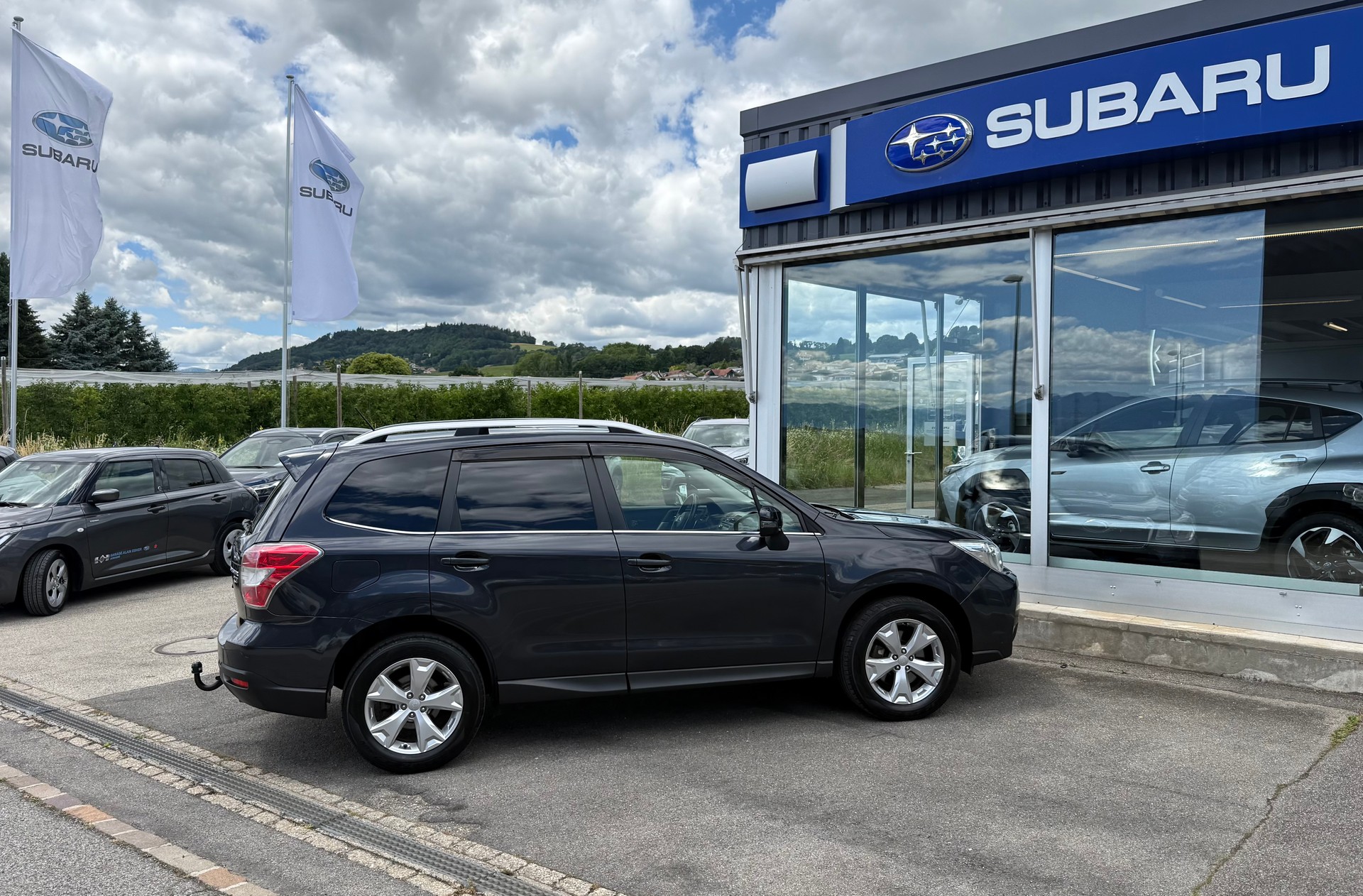 SUBARU Forester 2.0XT Luxury Lineartronic-image-10