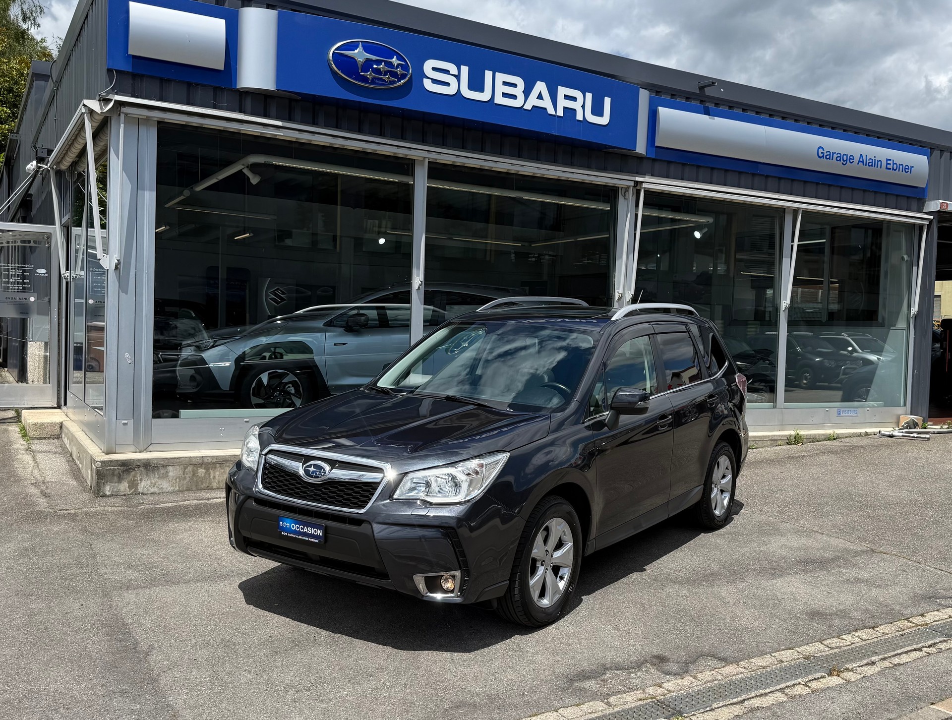 SUBARU Forester 2.0XT Luxury Lineartronic-image-1