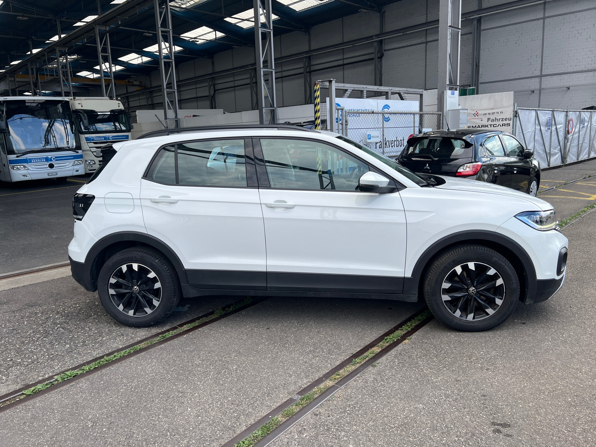 VW T-Cross 1.0 TSI-image-1