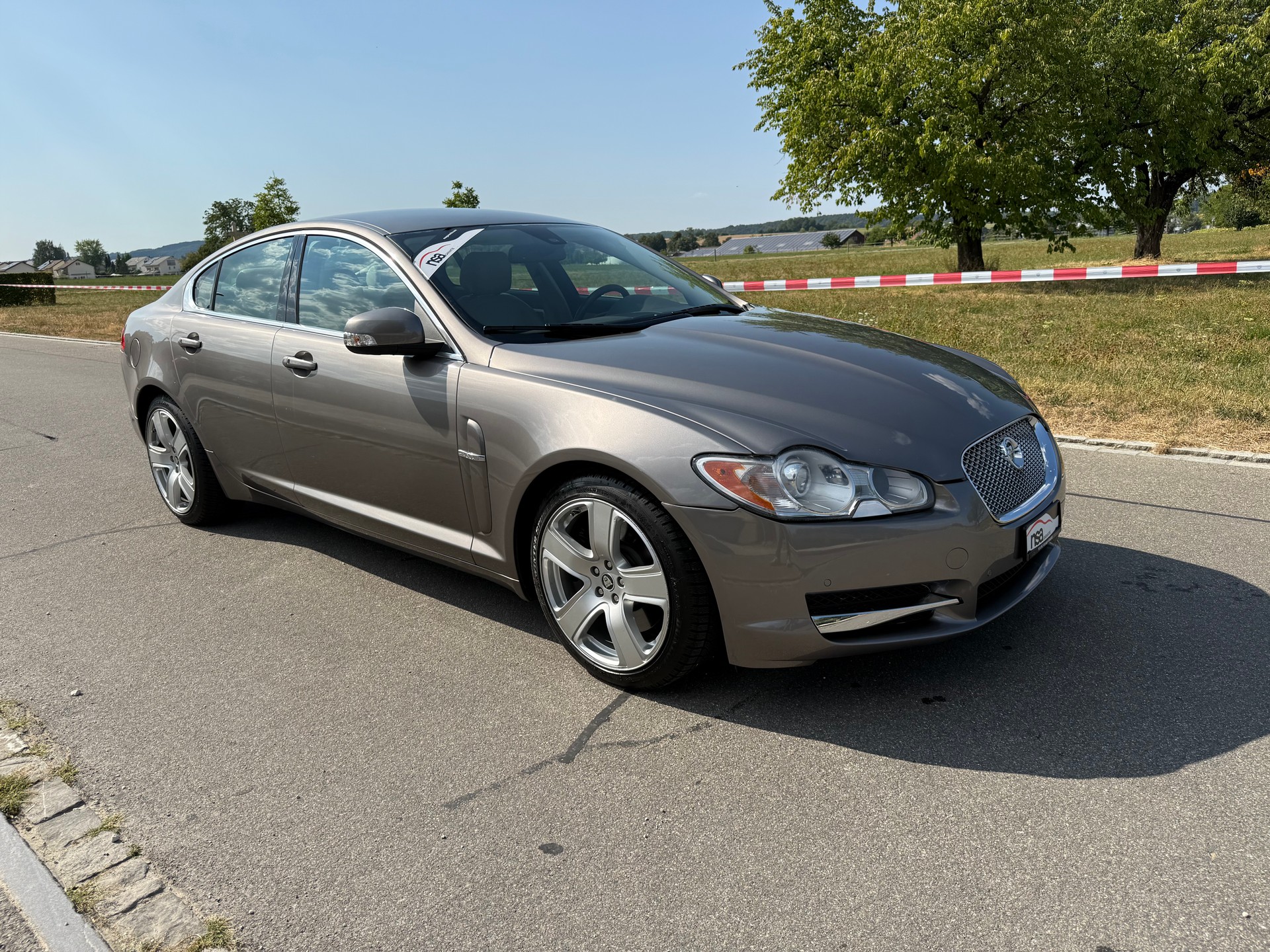 JAGUAR XF 4.2 V8 S/C-image-2