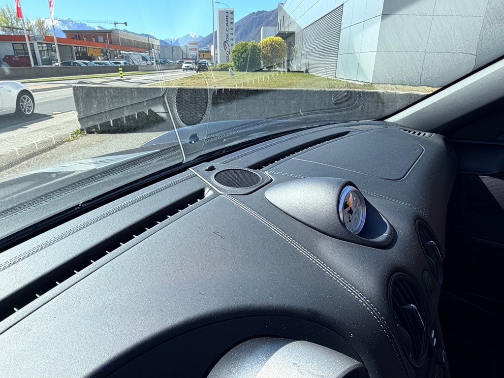 PORSCHE Boxster 3.4 Spyder-image-7