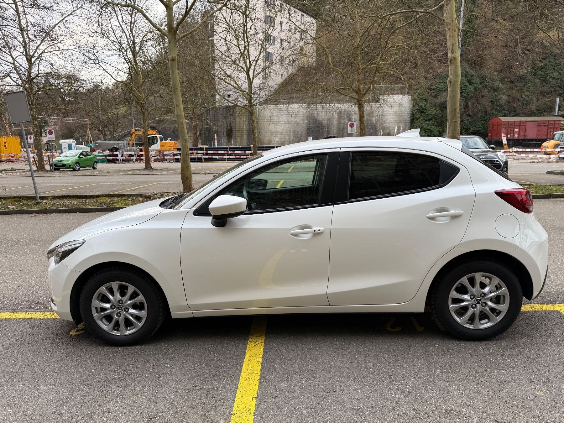 MAZDA 1.5 115 Revolution-image-4
