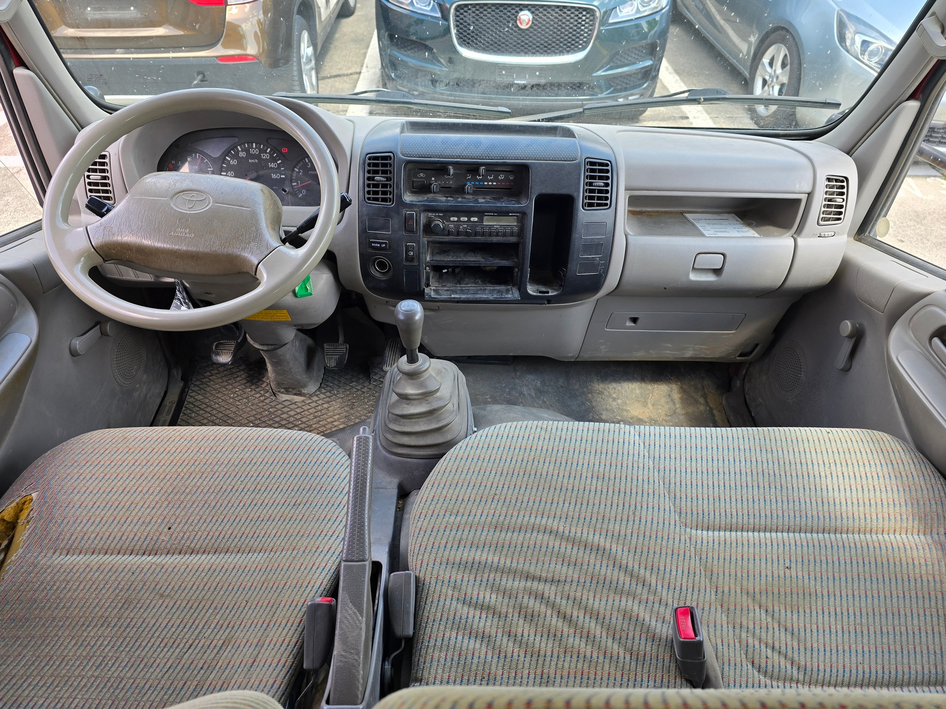 TOYOTA Dyna 100 2.5 D-4D-image-11