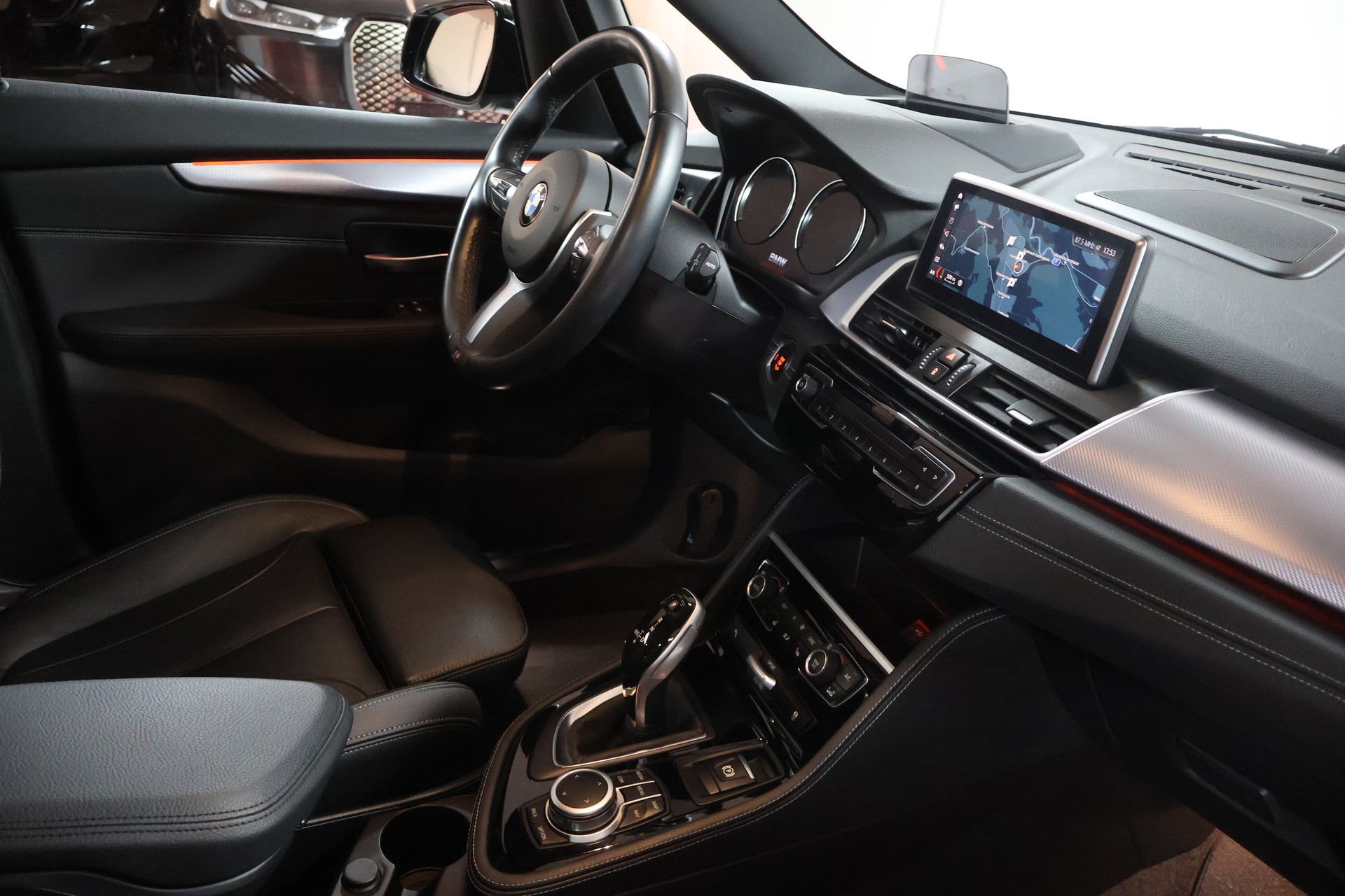 BMW 220d xDrive Gran Tourer Steptronic M Sport-image-18