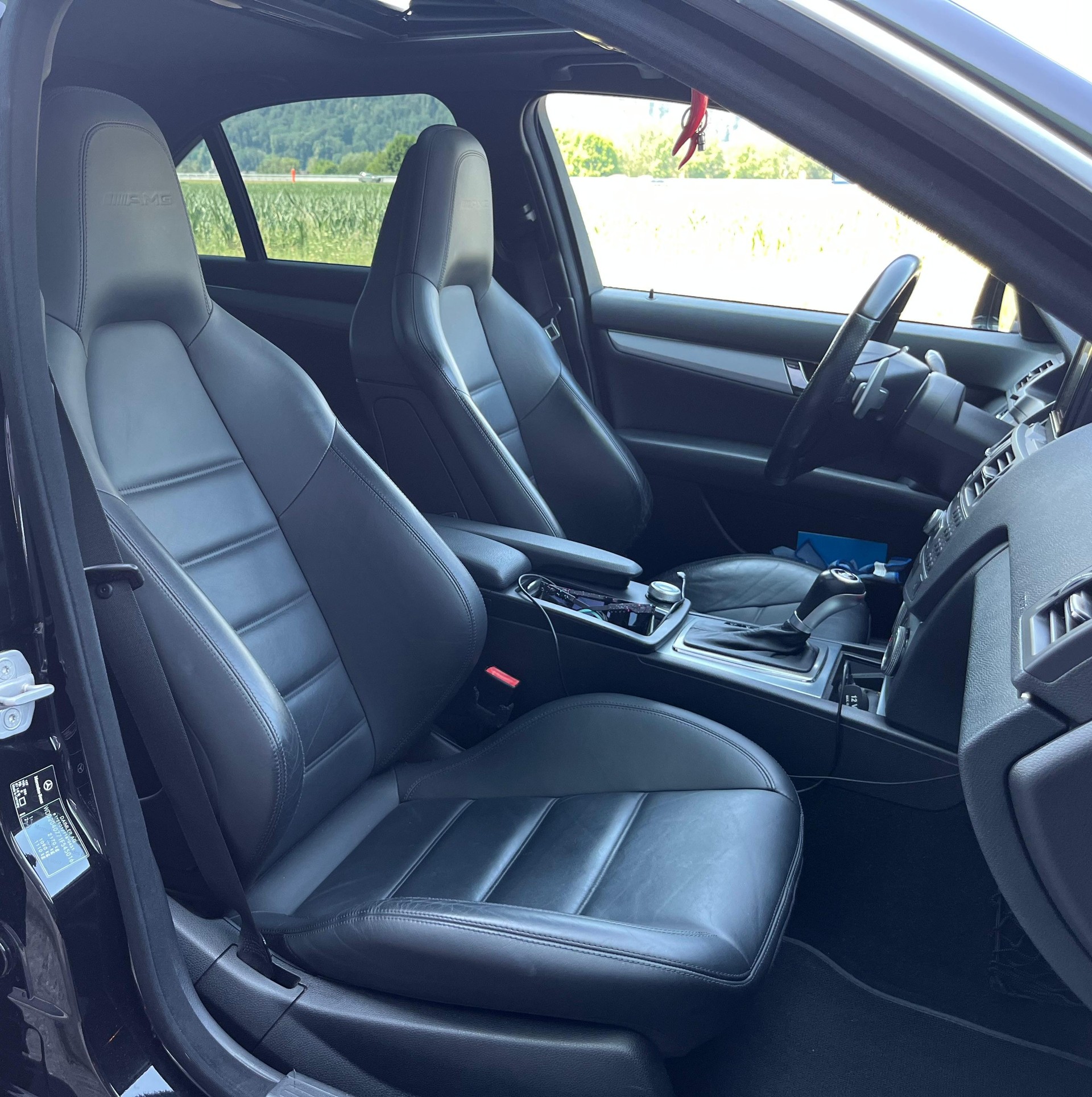 MERCEDES-BENZ C 63 AMG Avantgarde 7G-Tronic-image-10