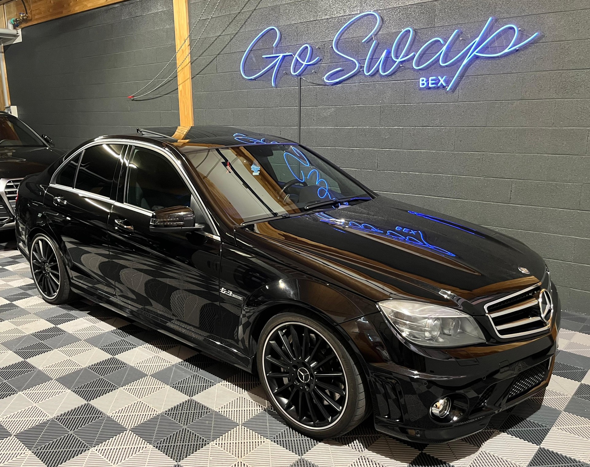 MERCEDES-BENZ C 63 AMG Avantgarde 7G-Tronic-image-0