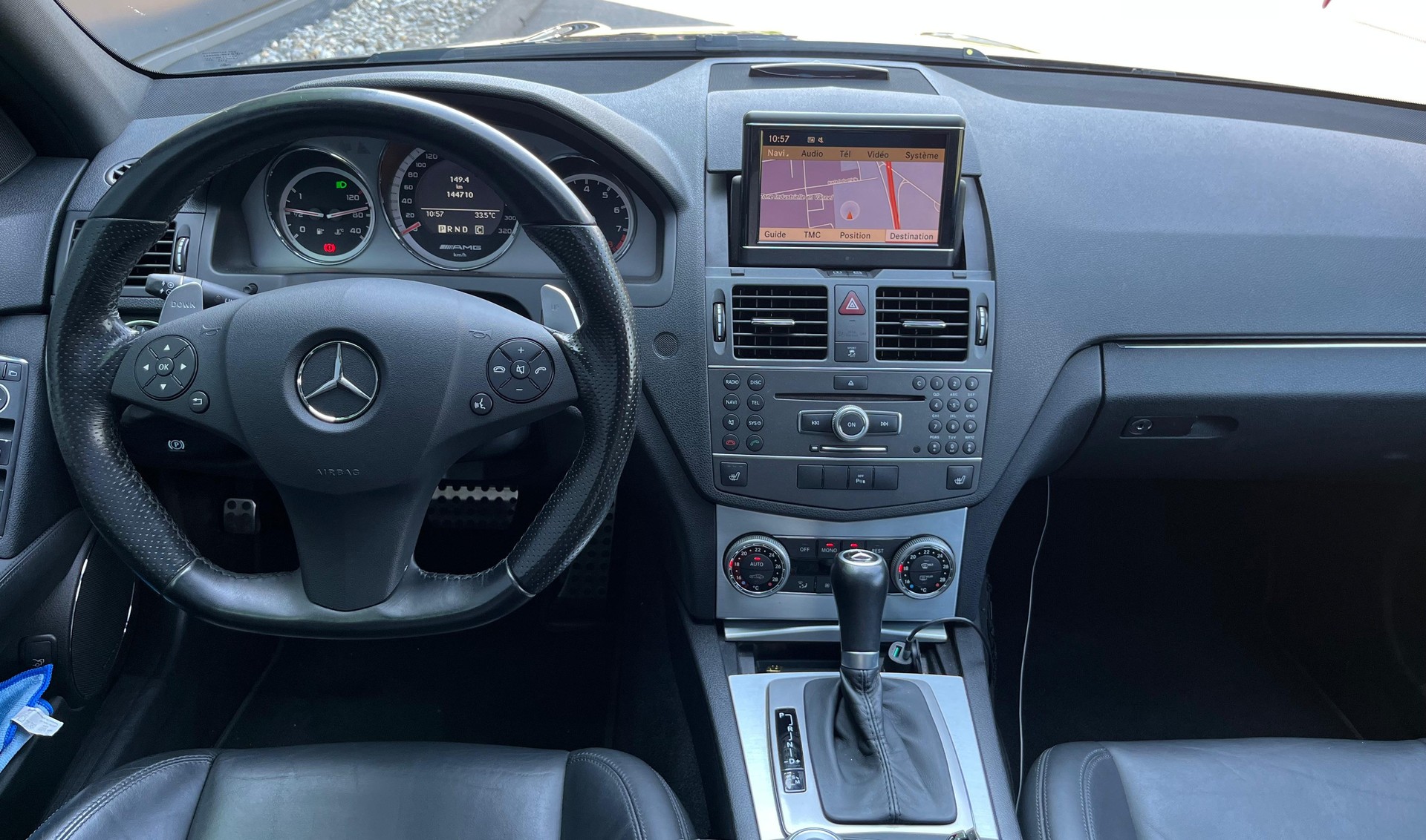 MERCEDES-BENZ C 63 AMG Avantgarde 7G-Tronic-image-13