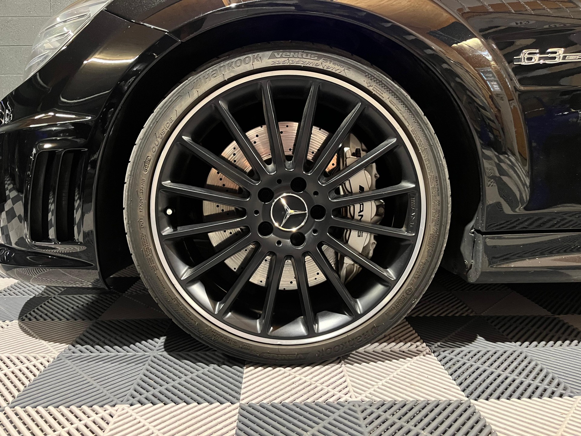 MERCEDES-BENZ C 63 AMG Avantgarde 7G-Tronic-image-24