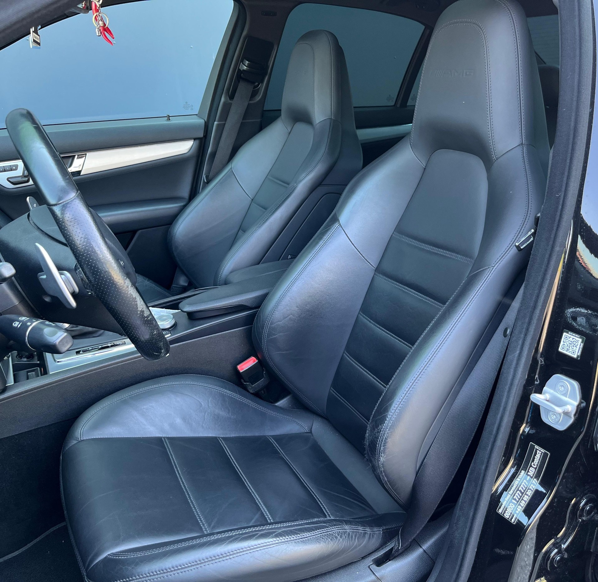 MERCEDES-BENZ C 63 AMG Avantgarde 7G-Tronic-image-8